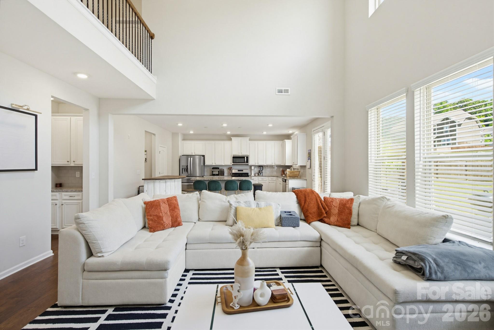 840 Oak Manor Drive Property Photo 14