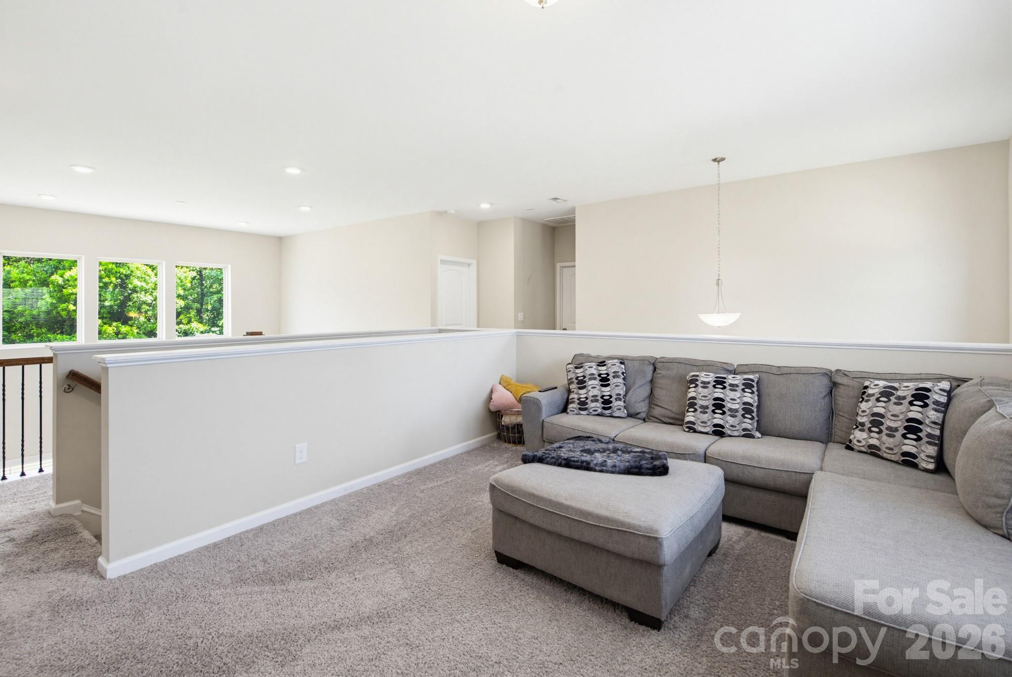 840 Oak Manor Drive Property Photo 29