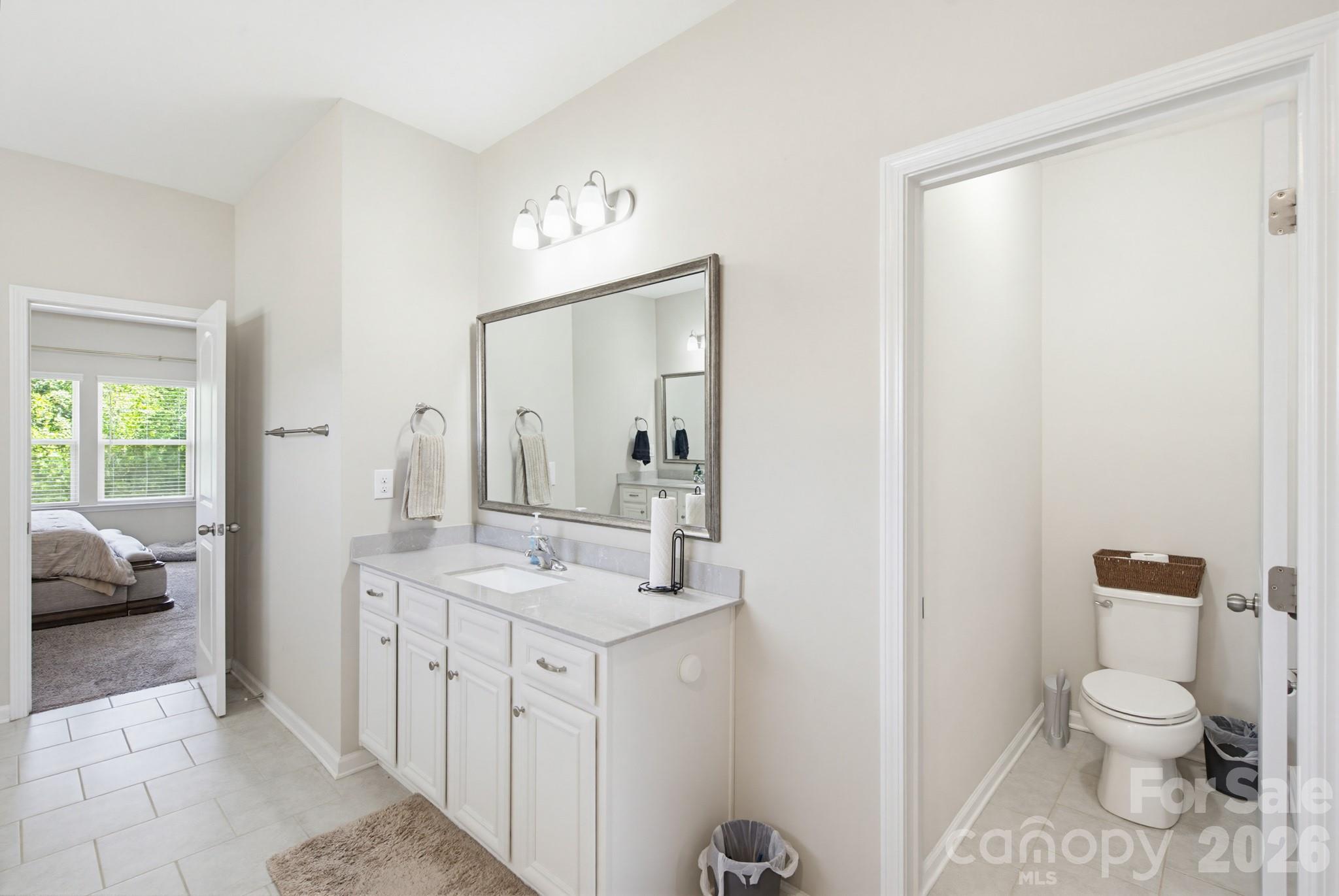 840 Oak Manor Drive Property Photo 33