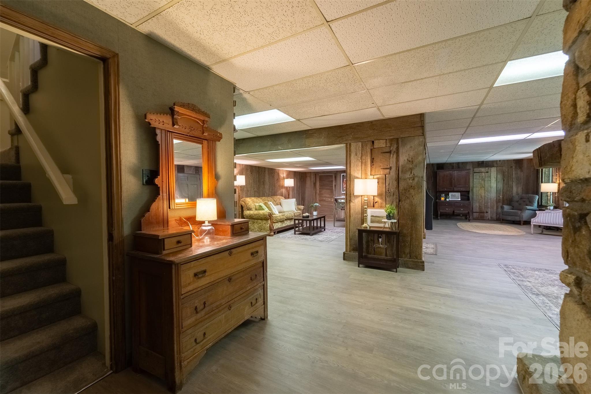 77 Oakwood Lane Property Photo 35
