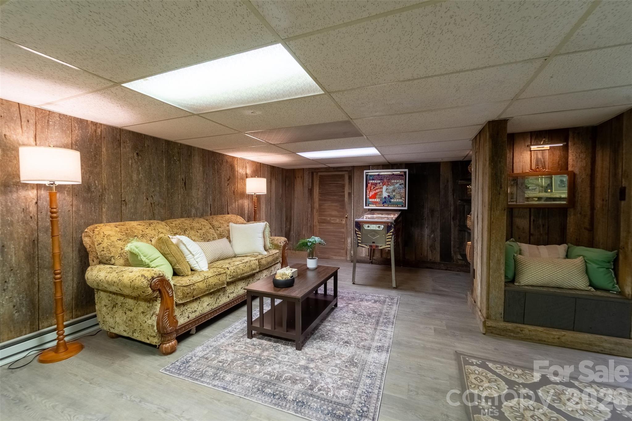 77 Oakwood Lane Property Photo 37
