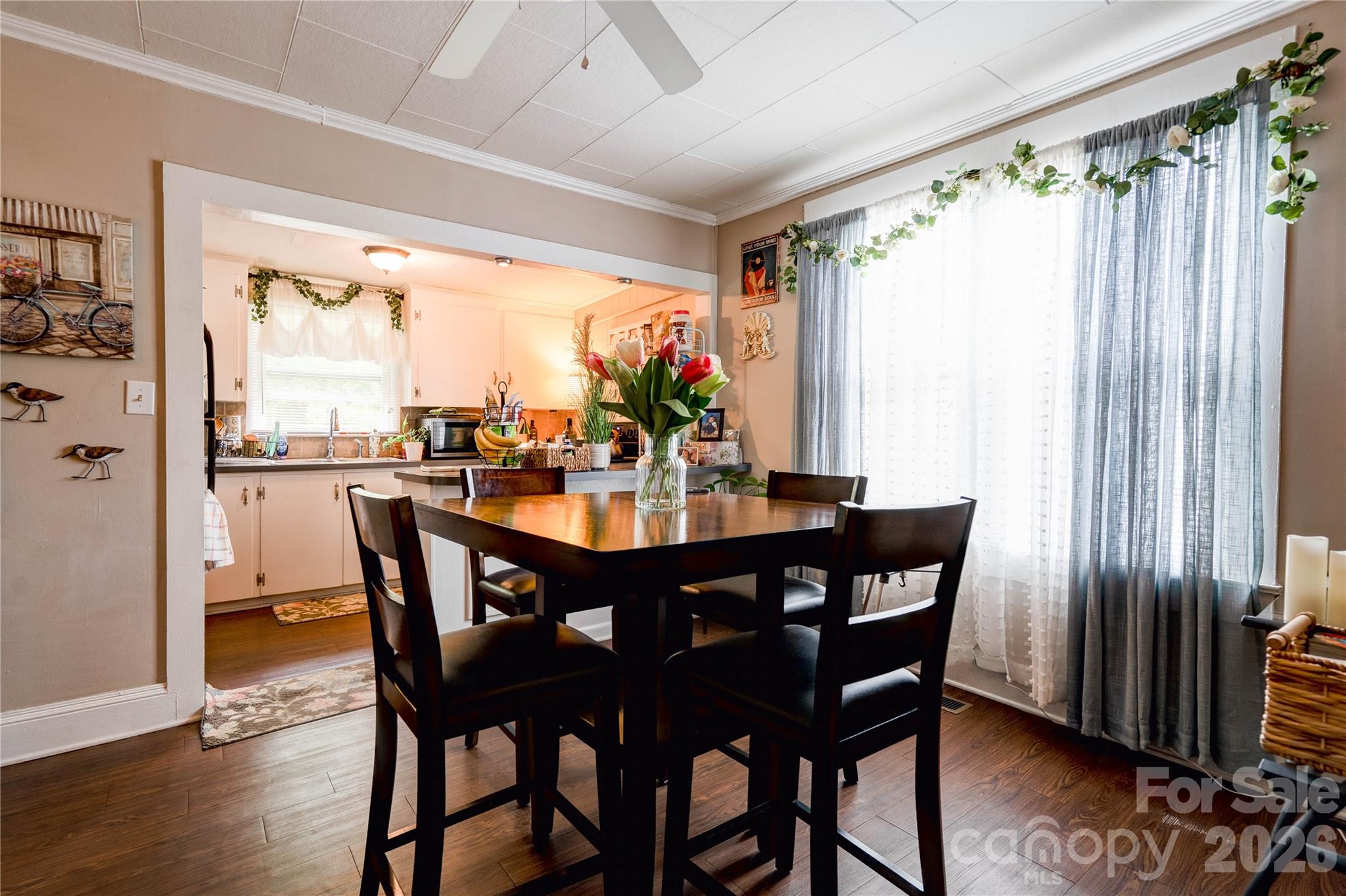223 Waco Road Property Photo 8