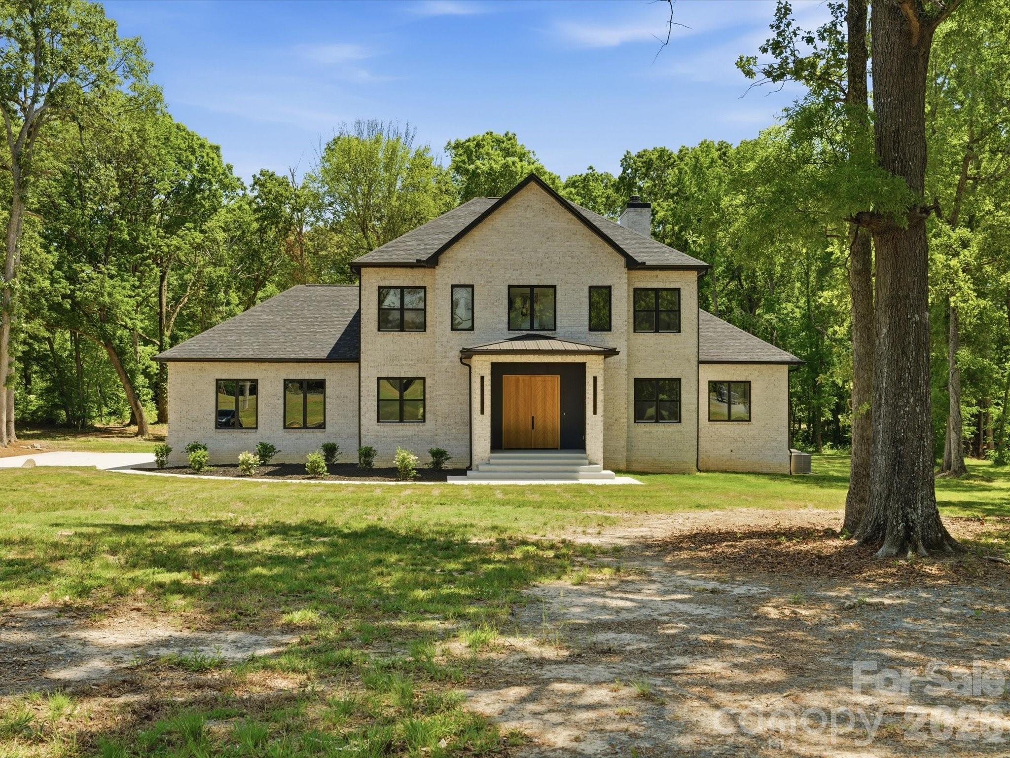 511 Fowler Road Property Photo 1