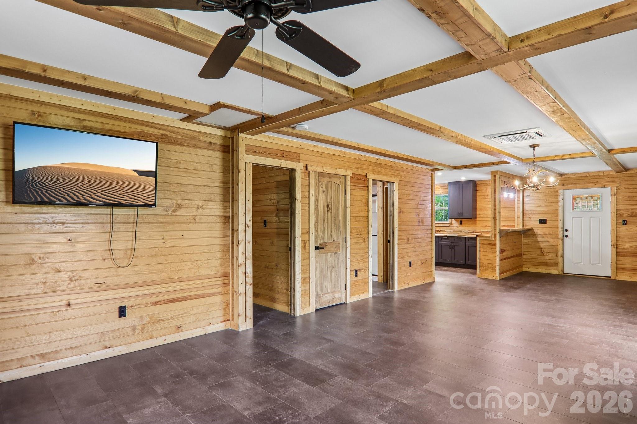 137 Red Maple Lane Property Photo 12
