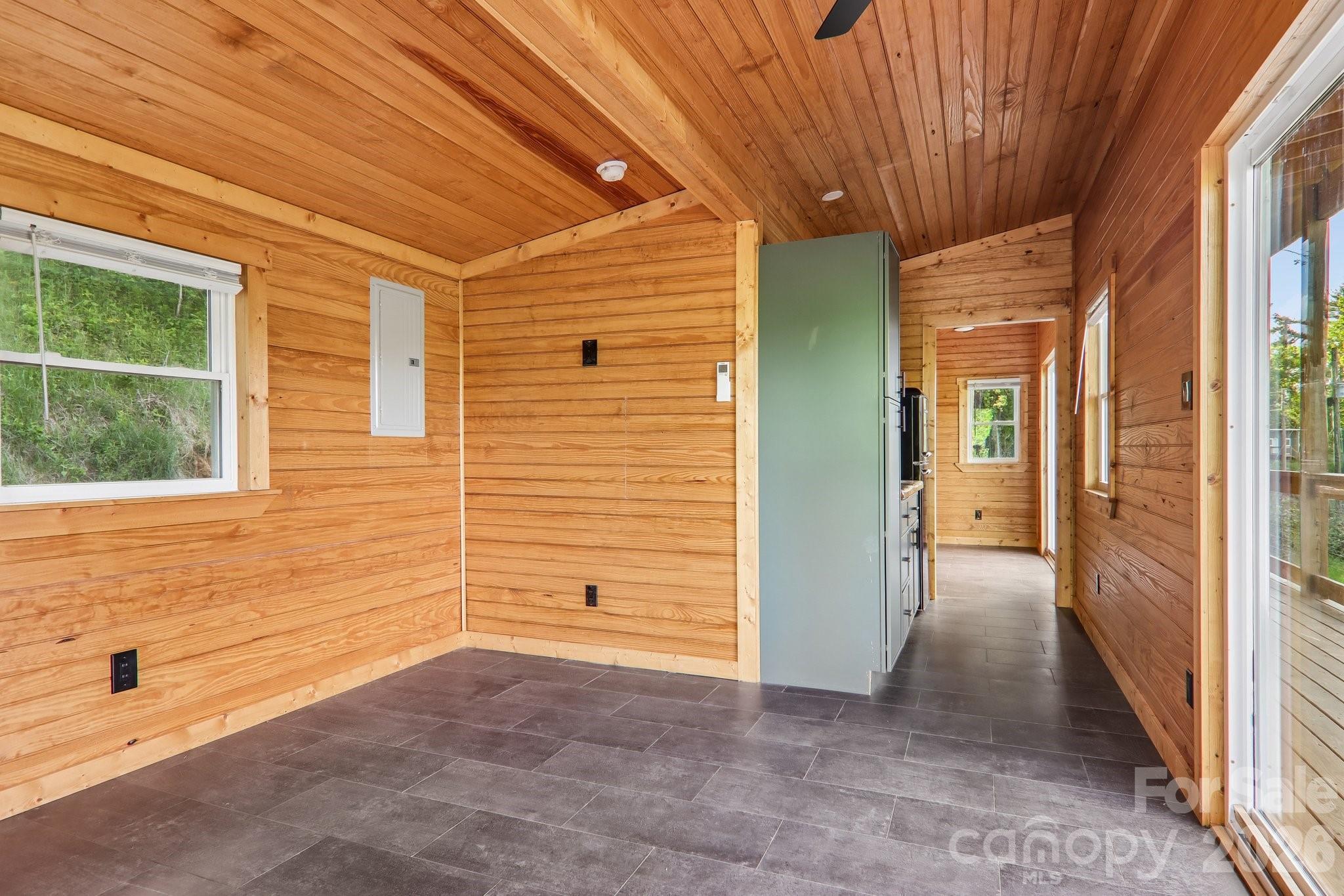 137 Red Maple Lane Property Photo 38