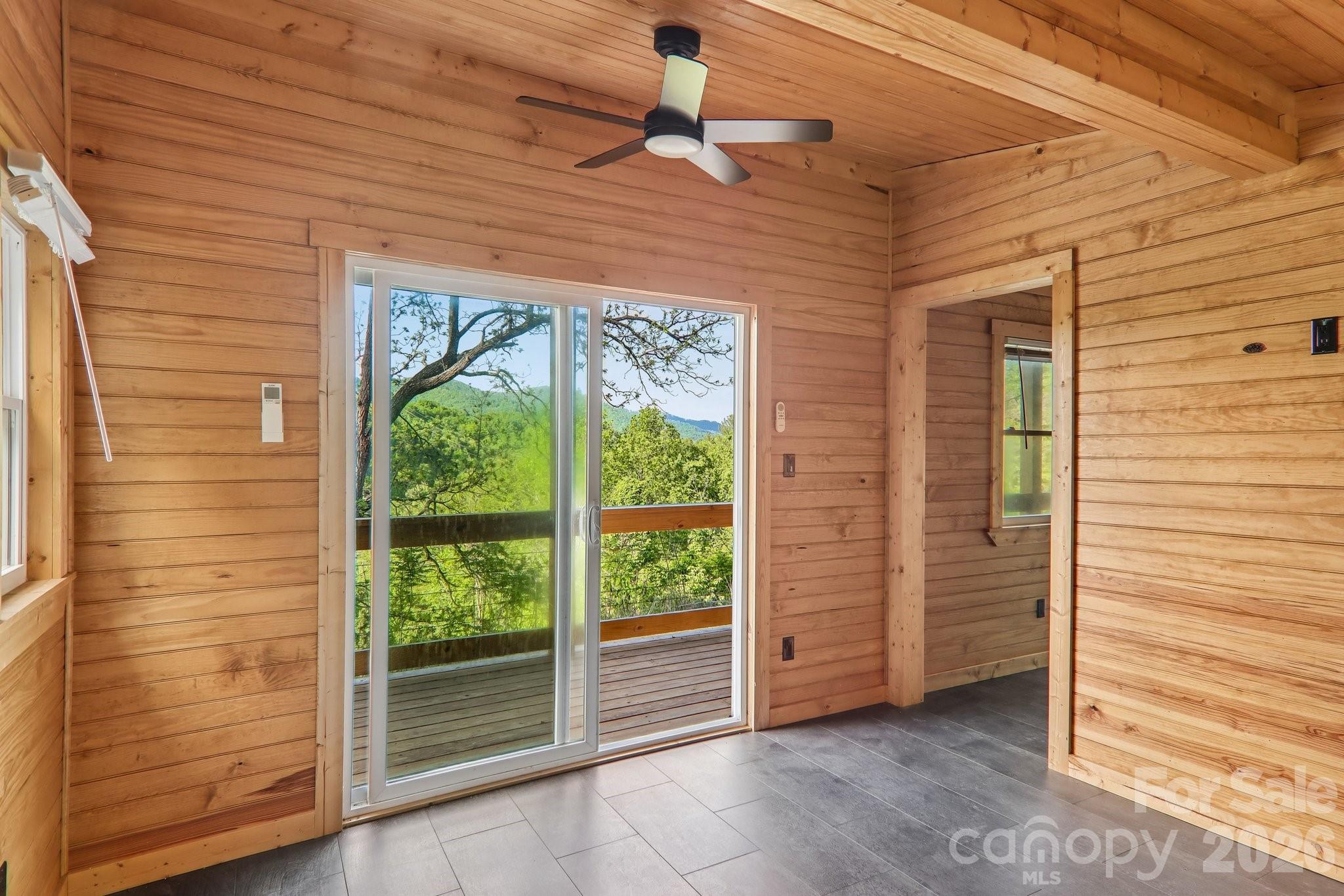 137 Red Maple Lane Property Photo 40
