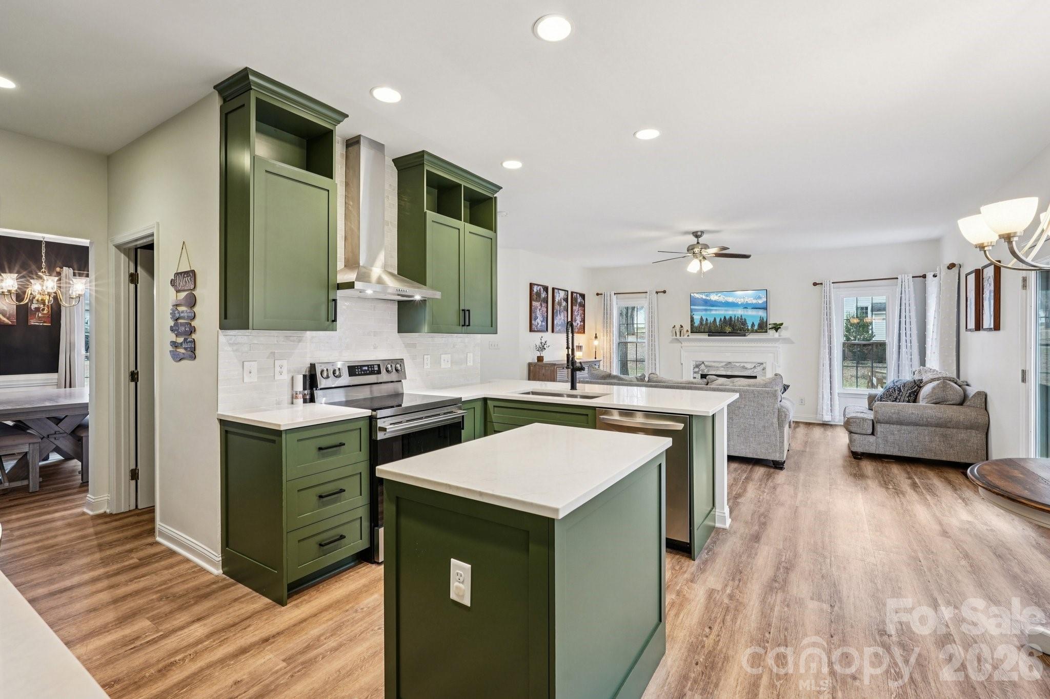 551 Dovefield Drive Property Photo 13