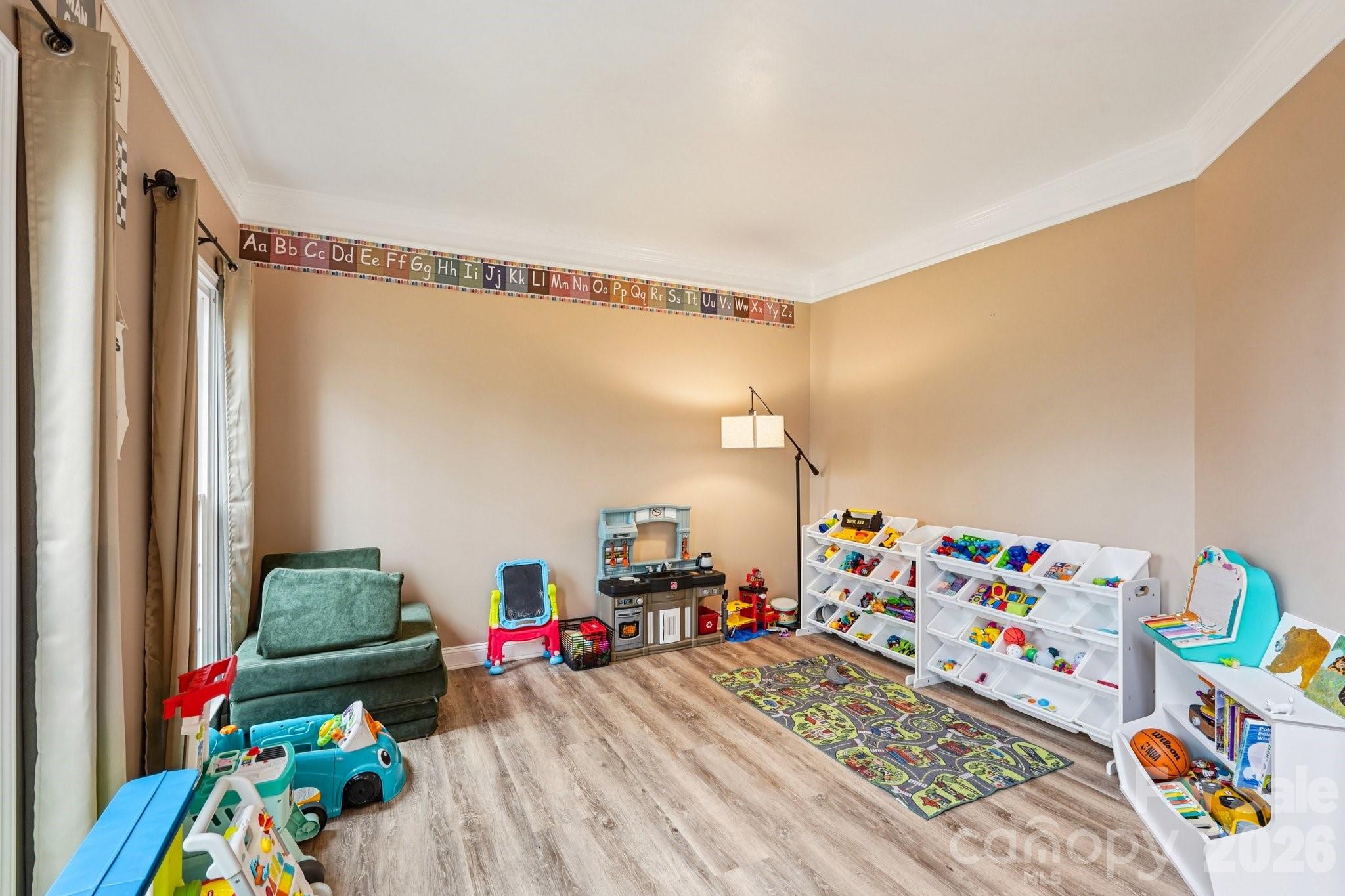 551 Dovefield Drive Property Photo 19