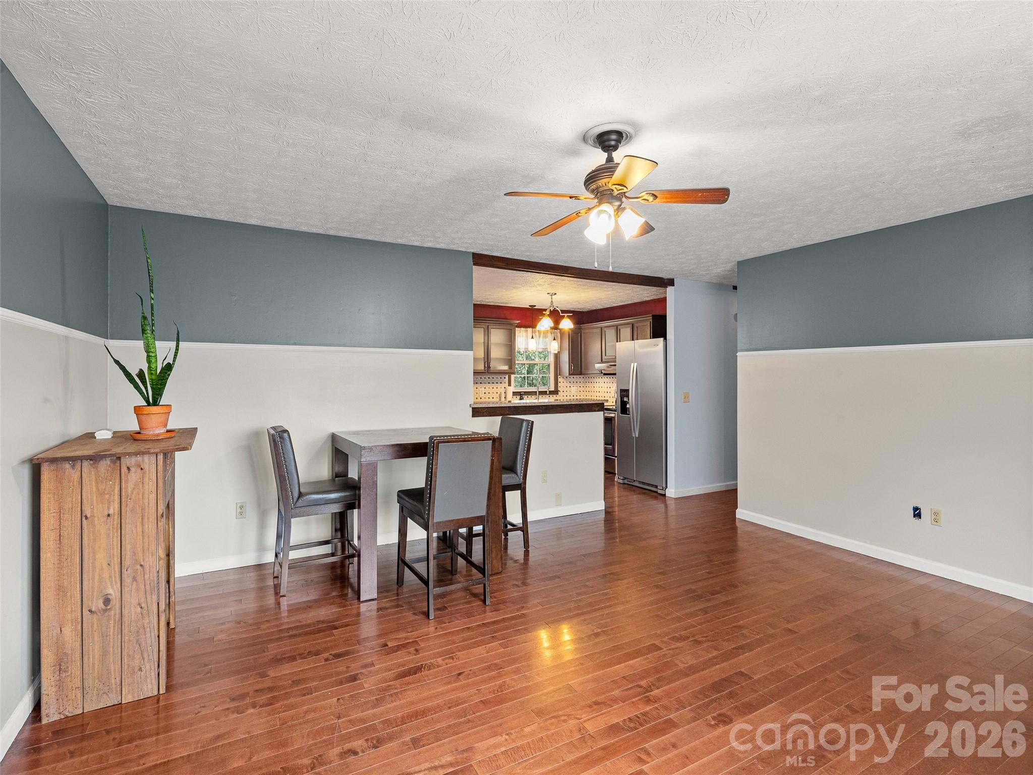 84 Candlelight Circle Property Photo 3
