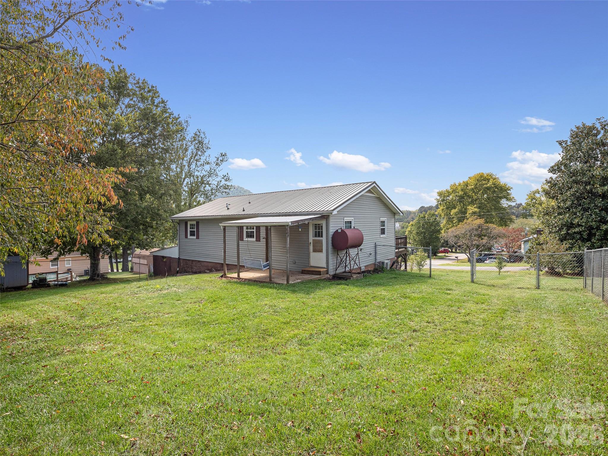 84 Candlelight Circle Property Photo 34