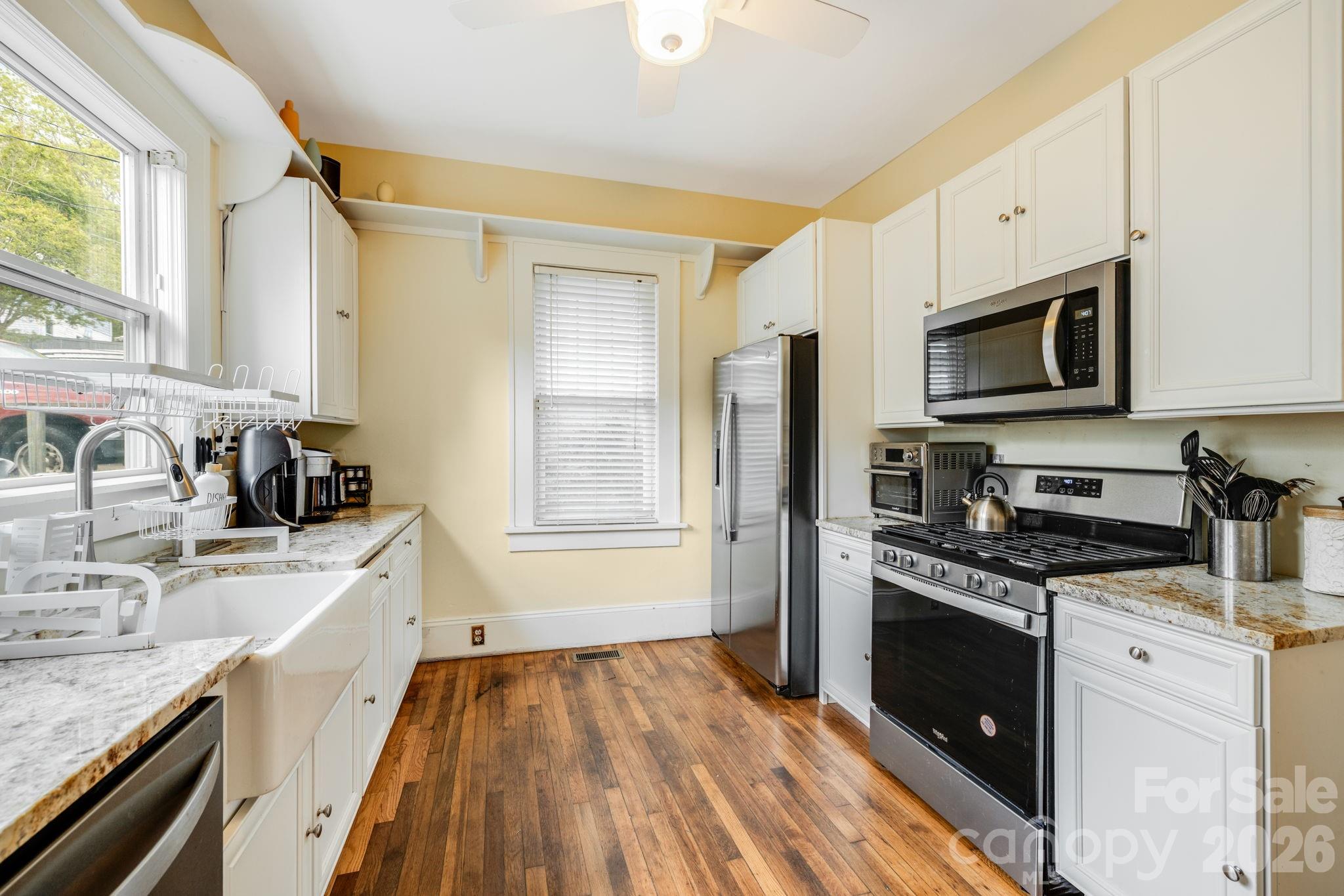 107 Courtland Avenue Property Photo 12