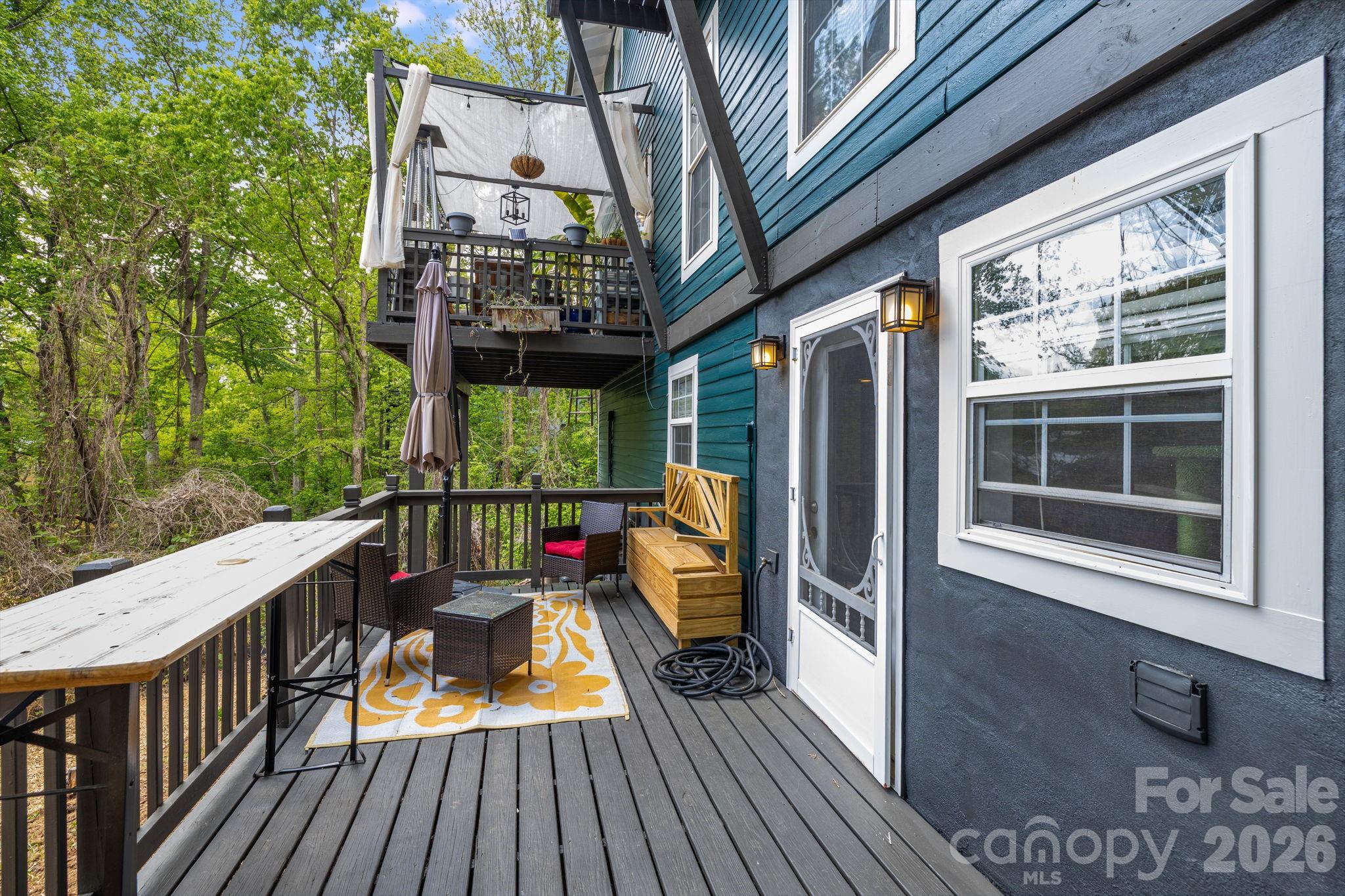 107 Courtland Avenue Property Photo 35