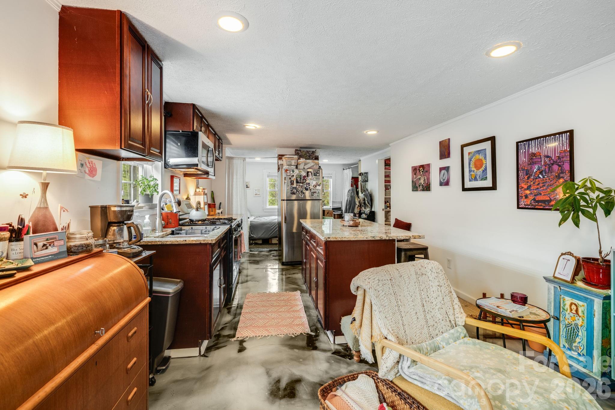 107 Courtland Avenue Property Photo 38