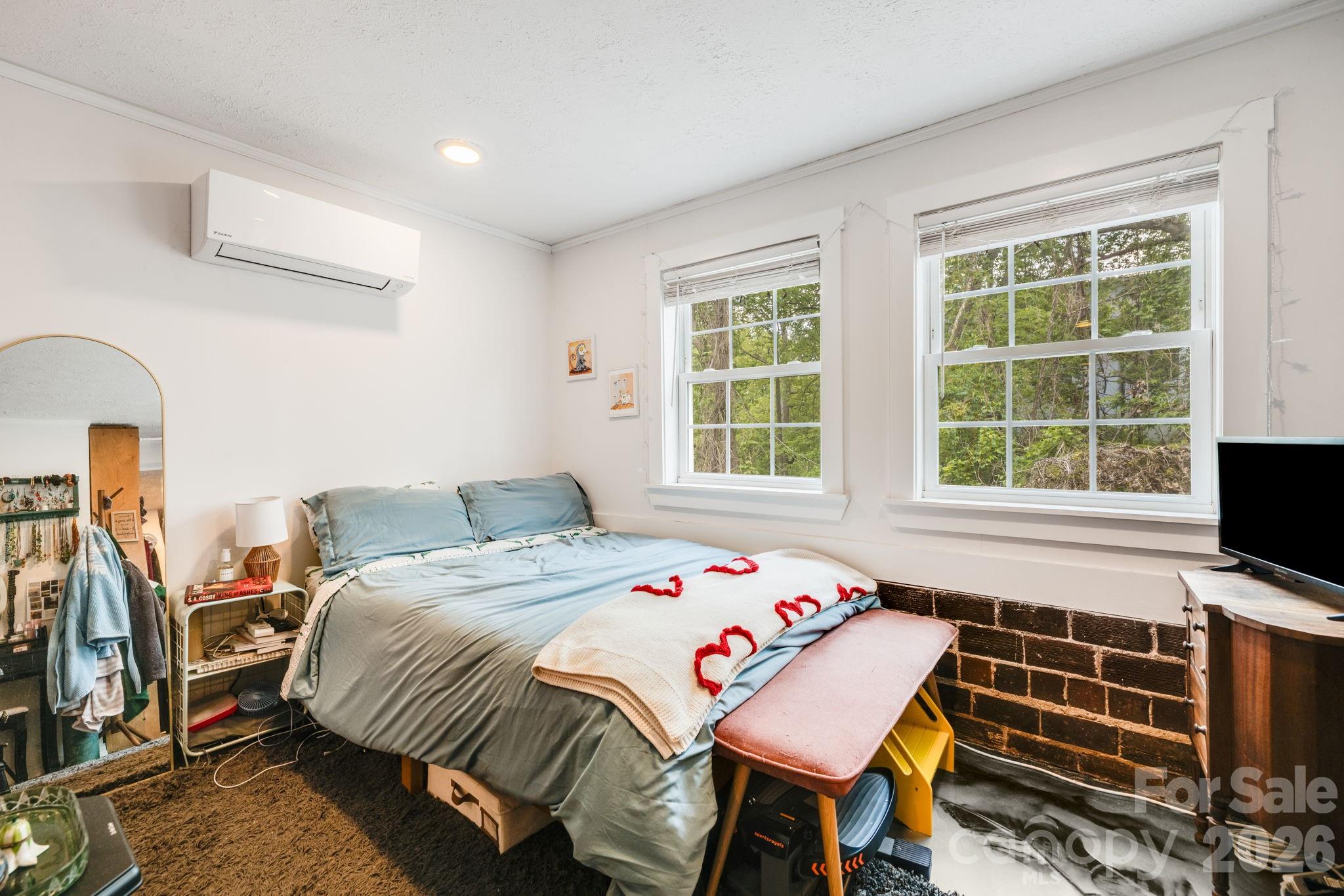 107 Courtland Avenue Property Photo 41