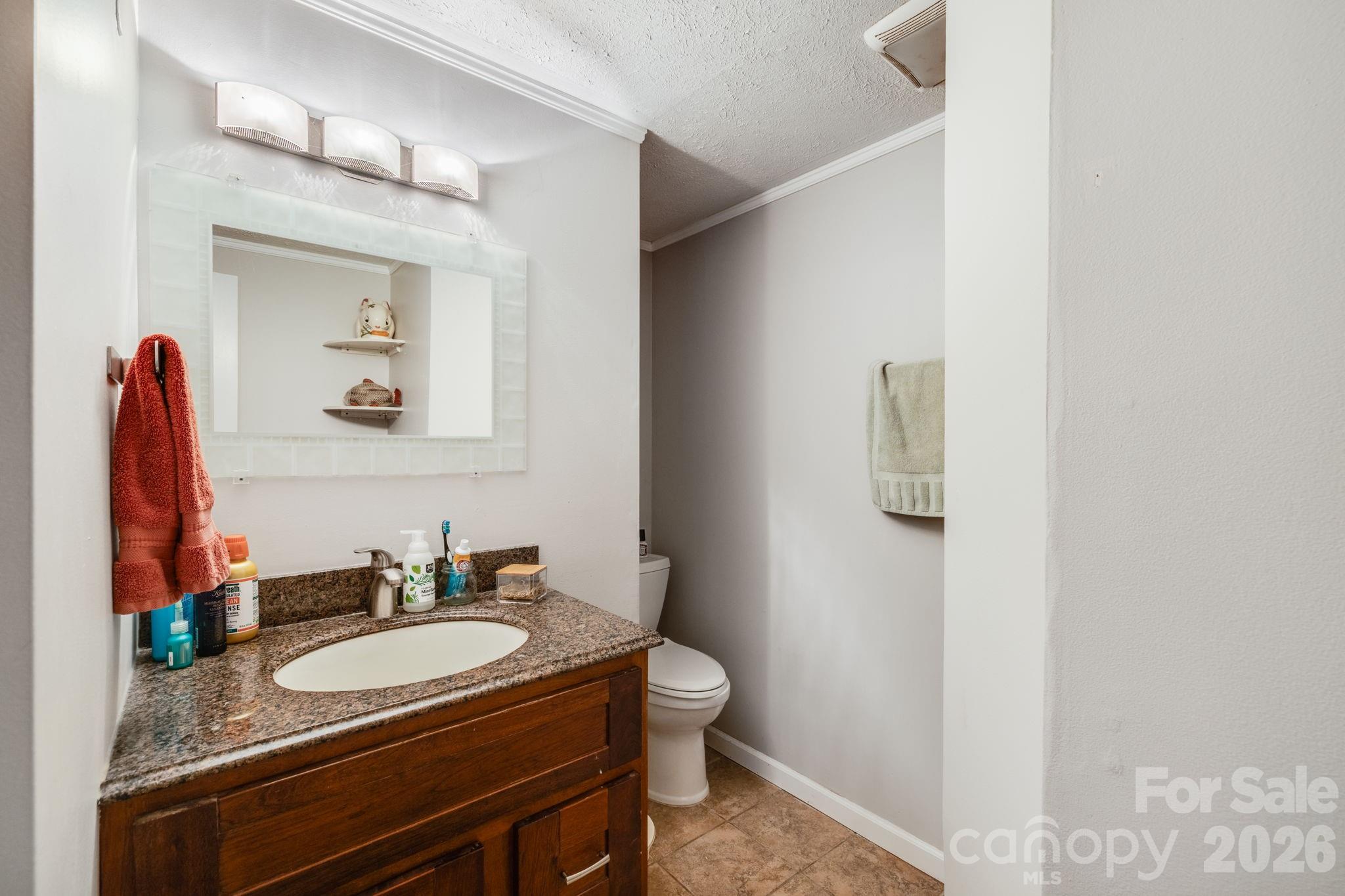 107 Courtland Avenue Property Photo 42