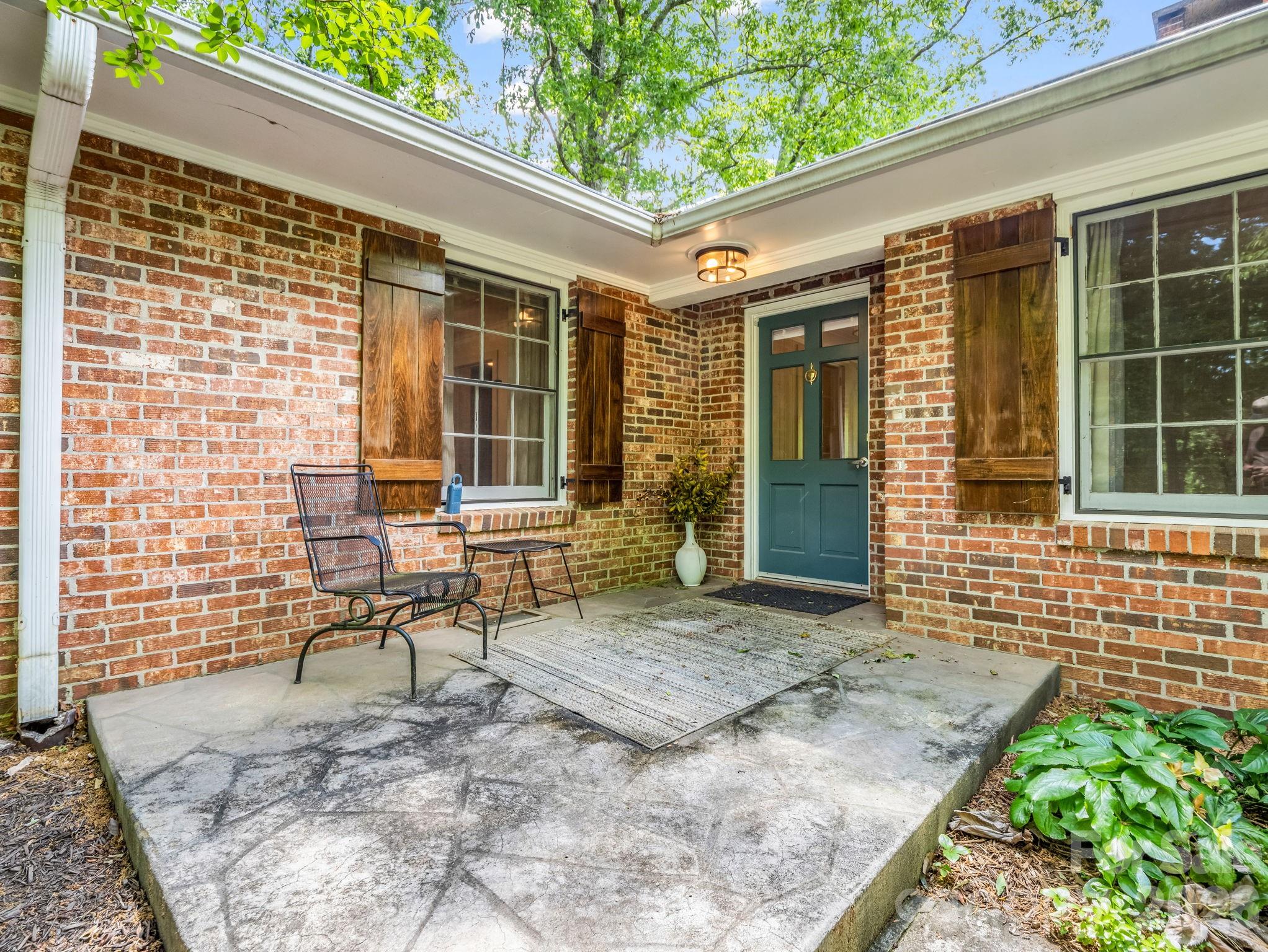 7 Hearthstone Lane Property Photo 13