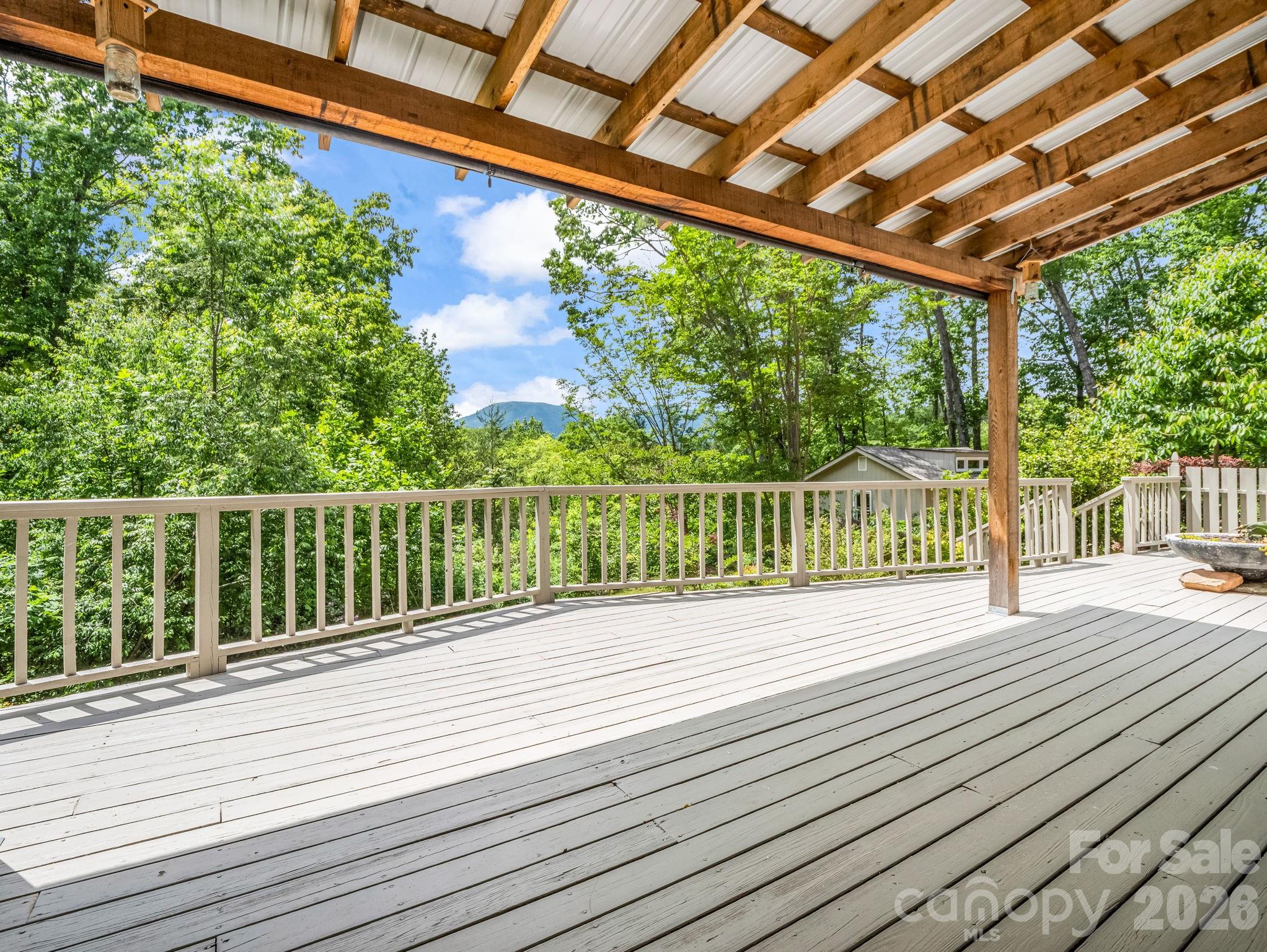 7 Hearthstone Lane Property Photo 30