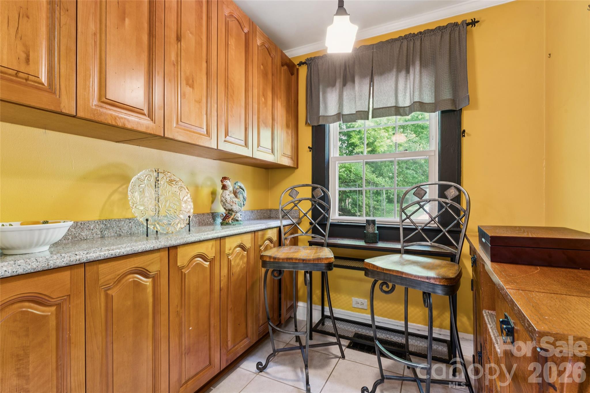 2224 Dundeen Street Property Photo 4