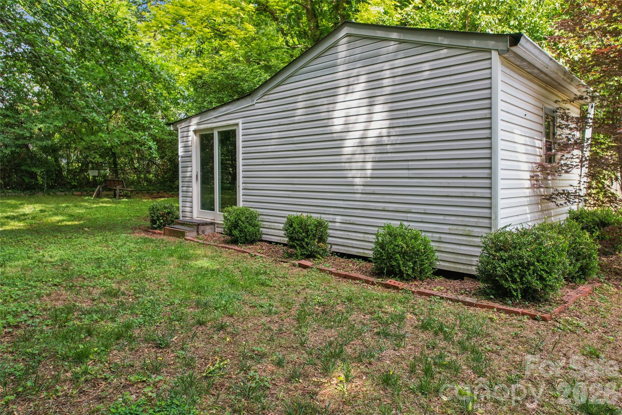 2224 Dundeen Street Property Photo 22