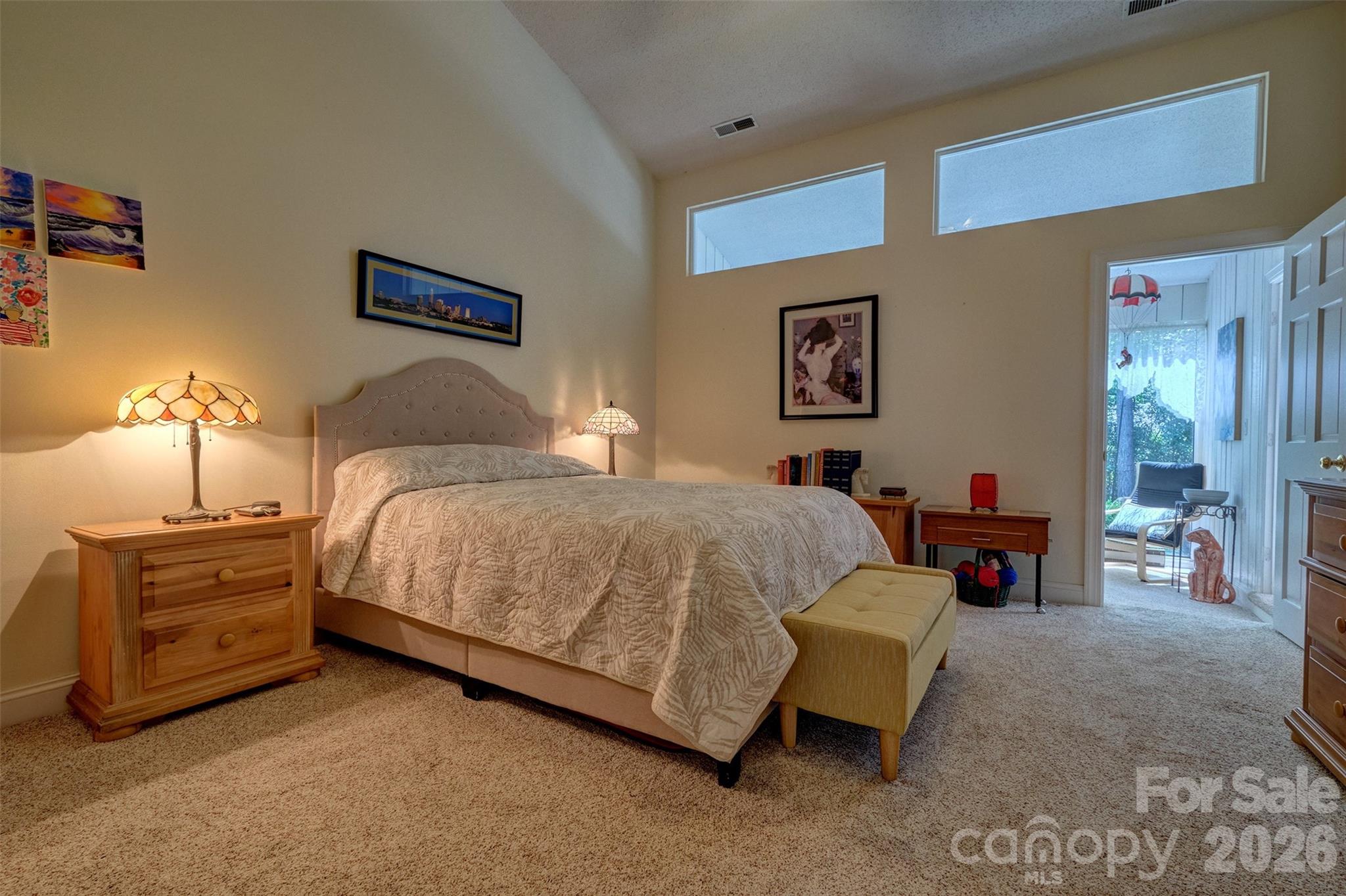 114 Pine Grove Circle Property Photo 12