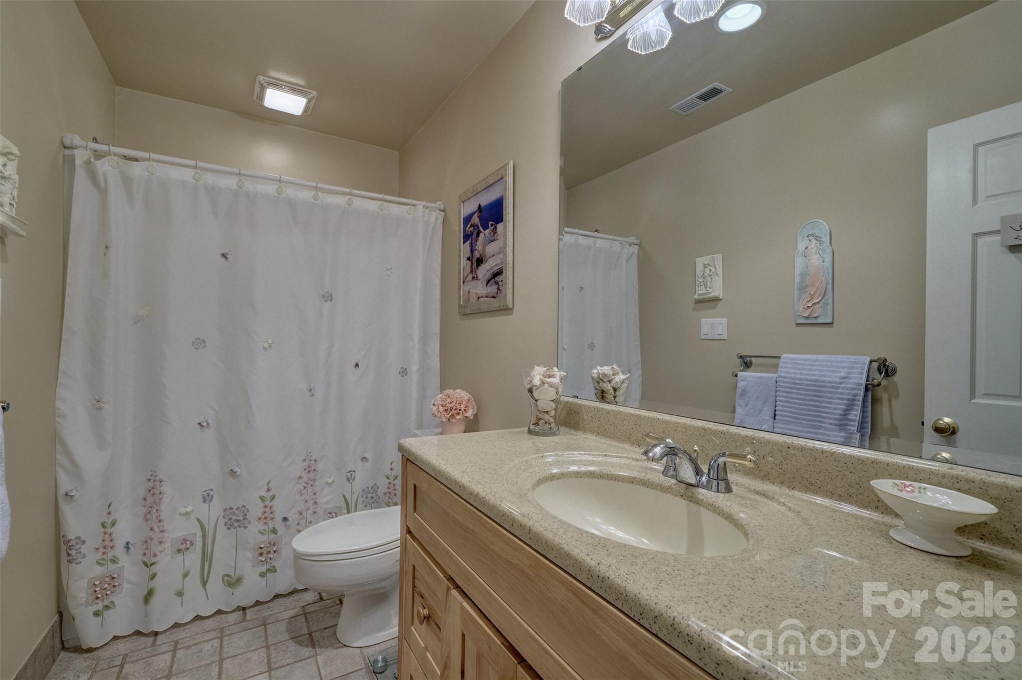 114 Pine Grove Circle Property Photo 16