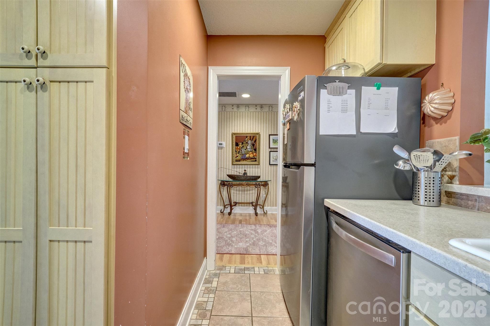 114 Pine Grove Circle Property Photo 20