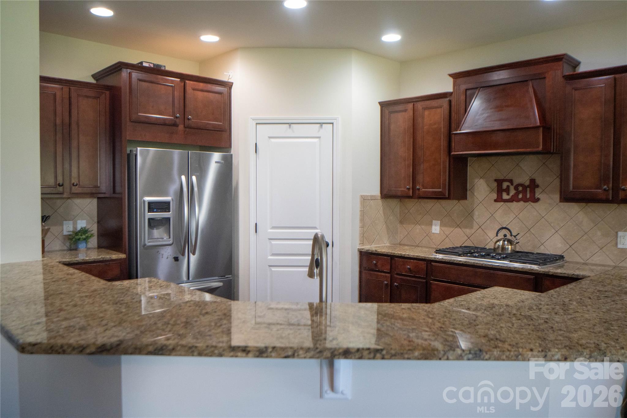 3942 Kestrel Lane Property Photo 12