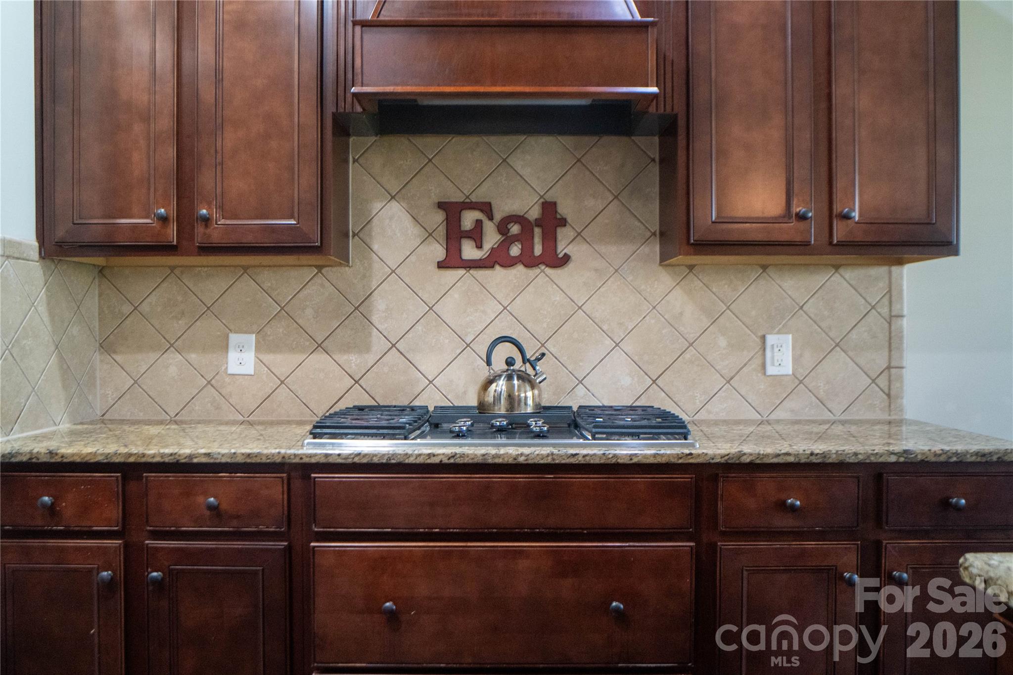 3942 Kestrel Lane Property Photo 14