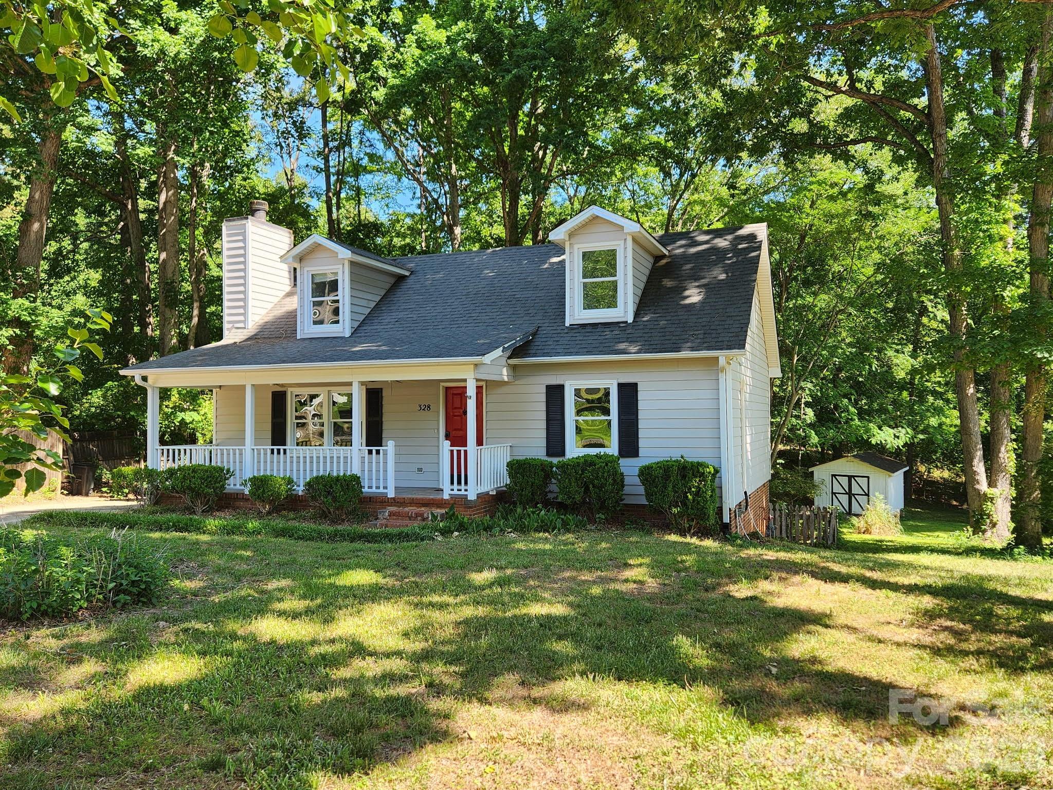 328 Swampfox Drive Property Photo 1