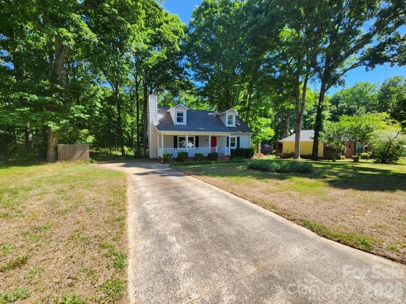 328 Swampfox Drive Property Photo 5