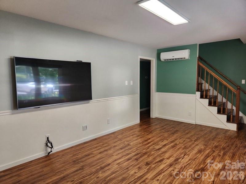 328 Swampfox Drive Property Photo 8