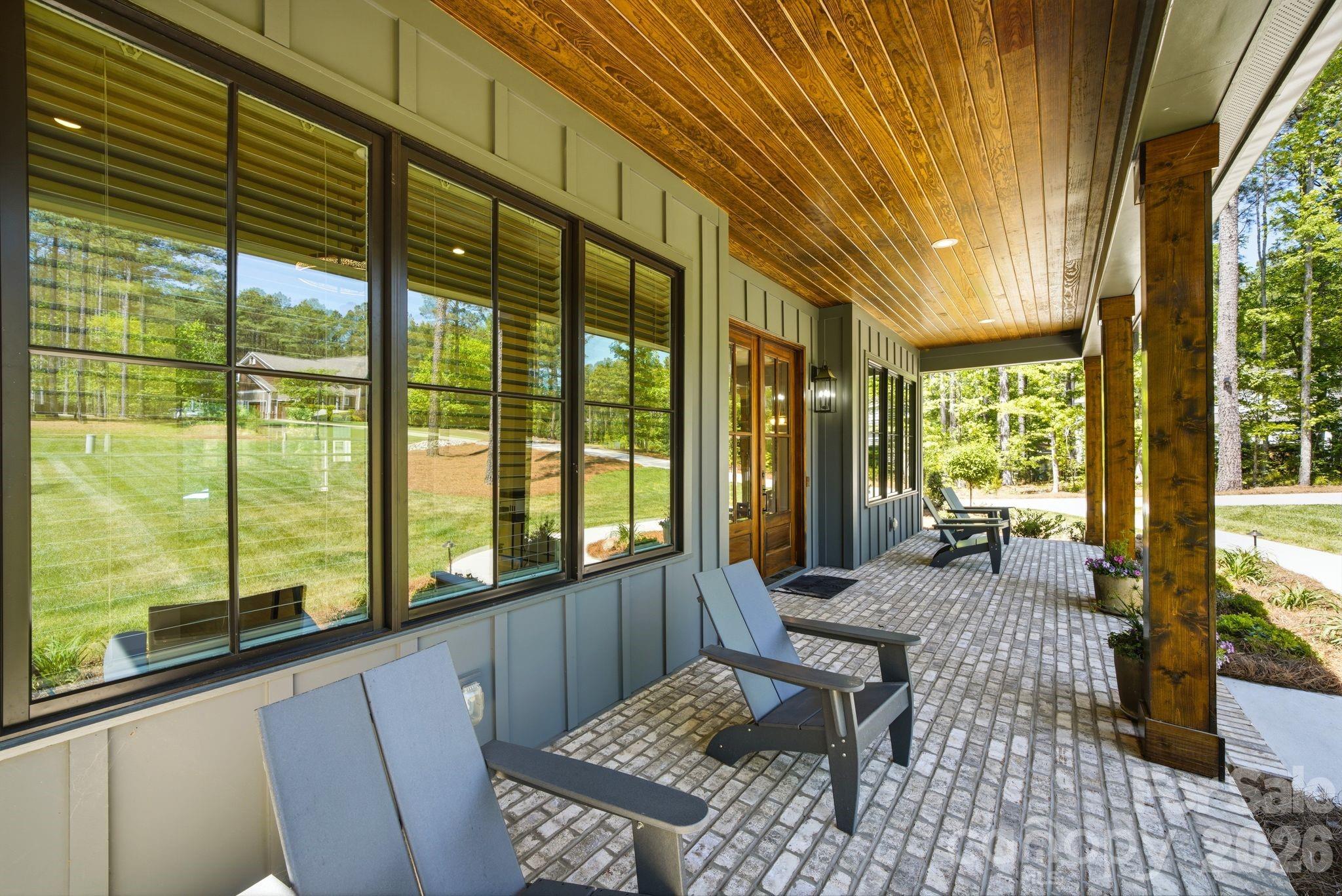 6223 Chimney Bluff Road Property Photo 7