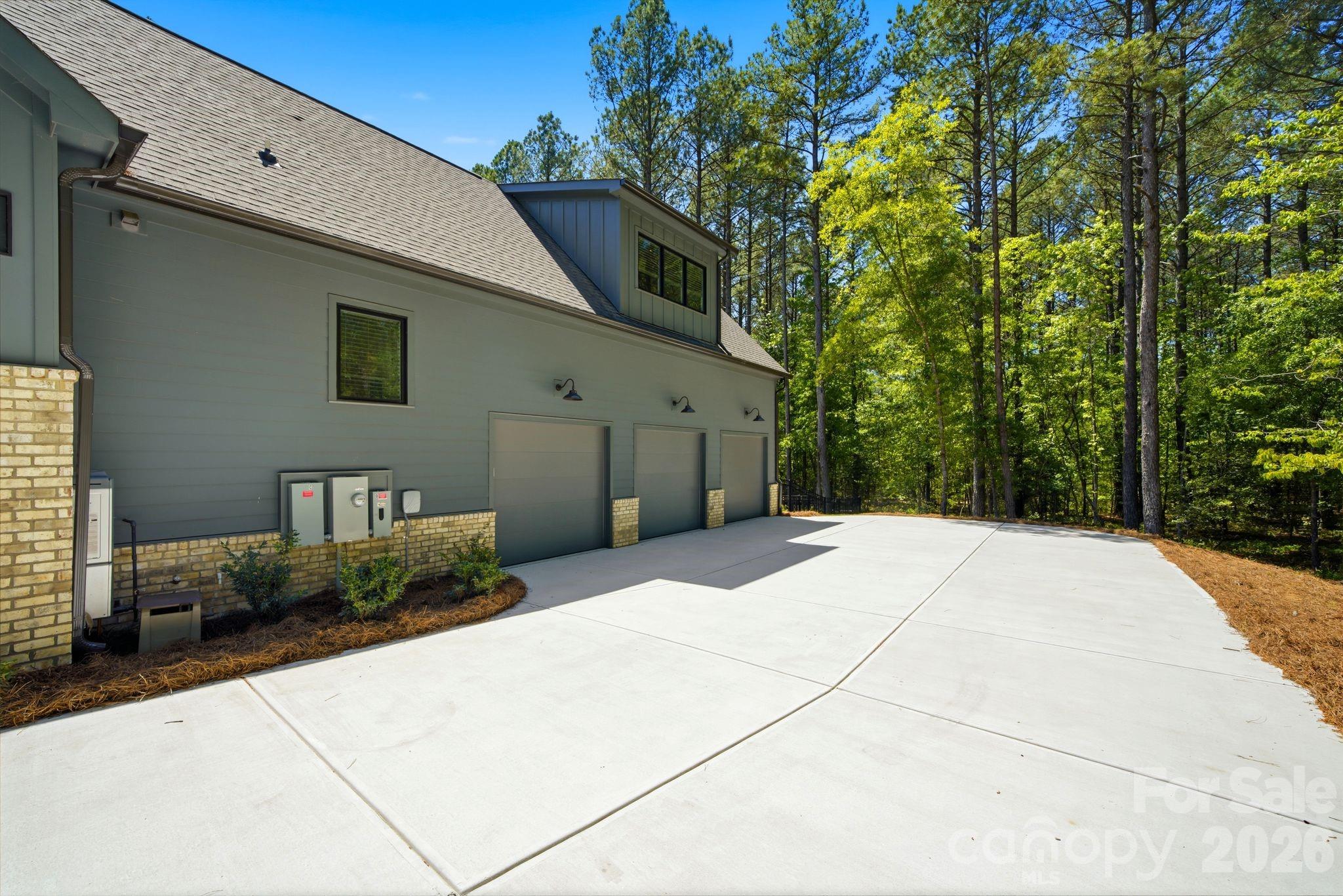 6223 Chimney Bluff Road Property Photo 43