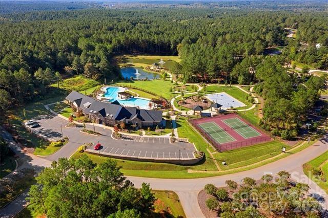 6223 Chimney Bluff Road Property Photo 47