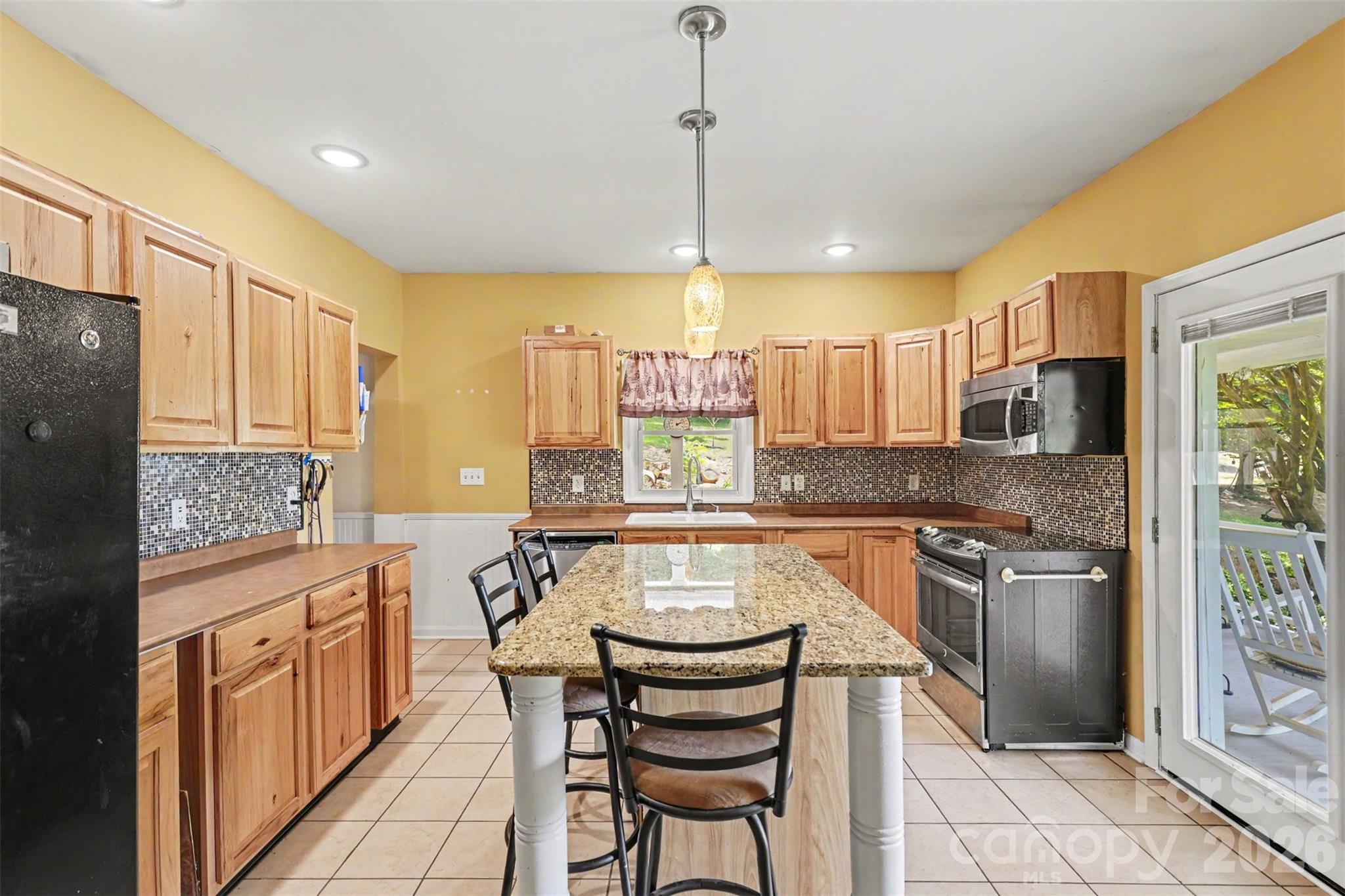 222 Hickory Grove Road Property Photo 6