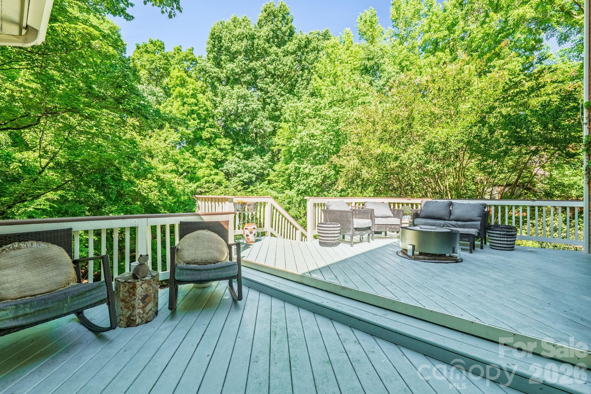 1819 Kilmonack Lane Property Photo 31