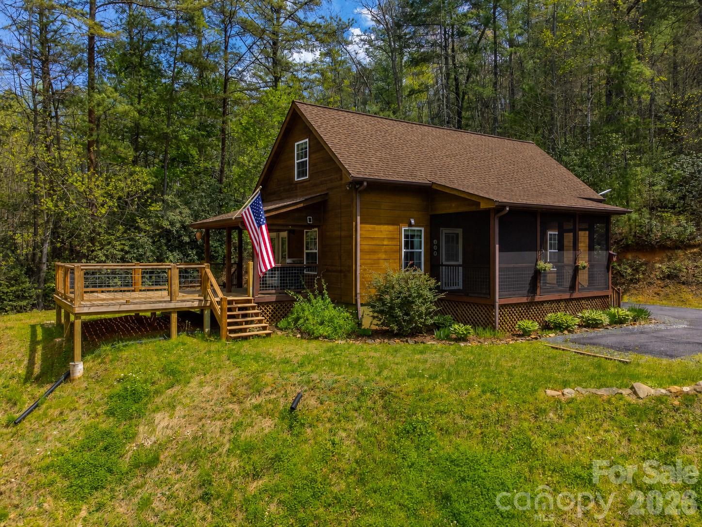 138 Hubbell Lane Property Photo 1