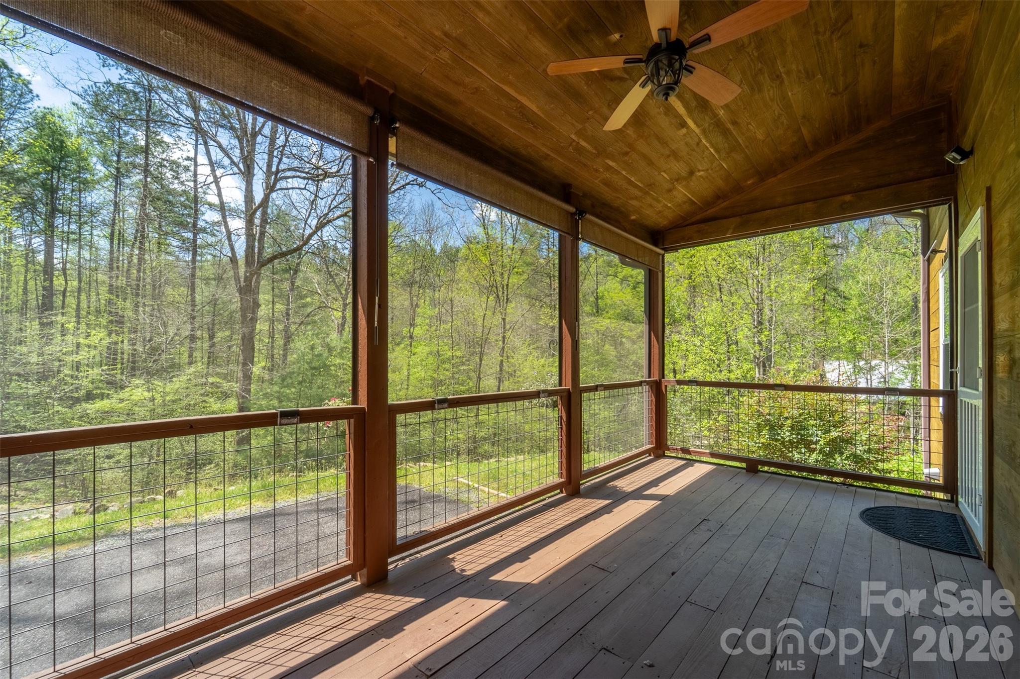 138 Hubbell Lane Property Photo 9