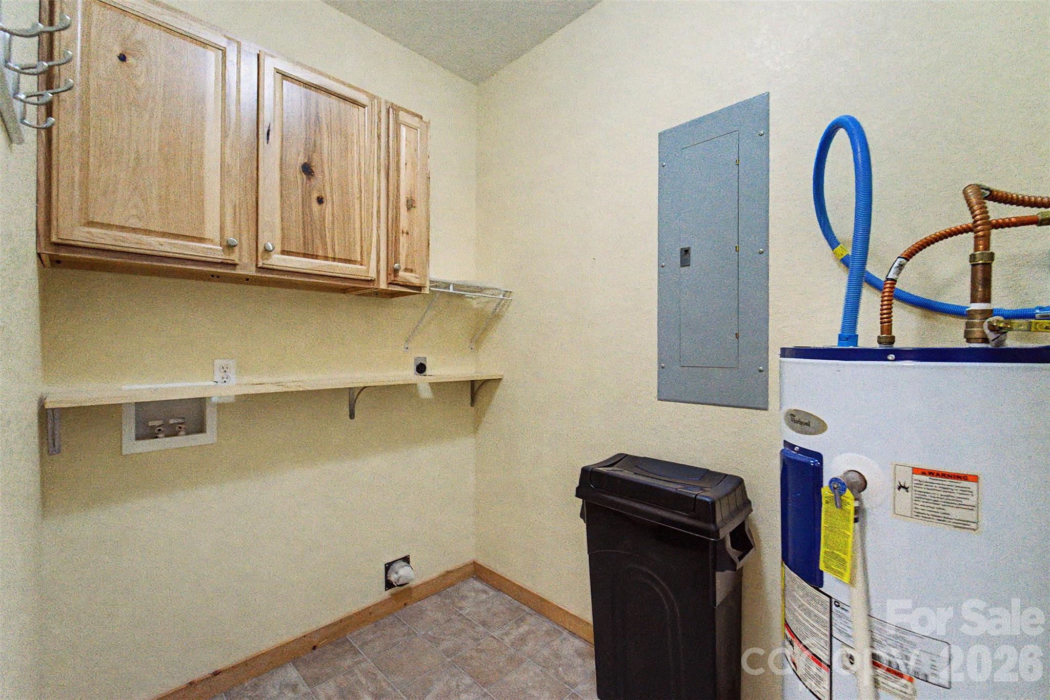 138 Hubbell Lane Property Photo 24