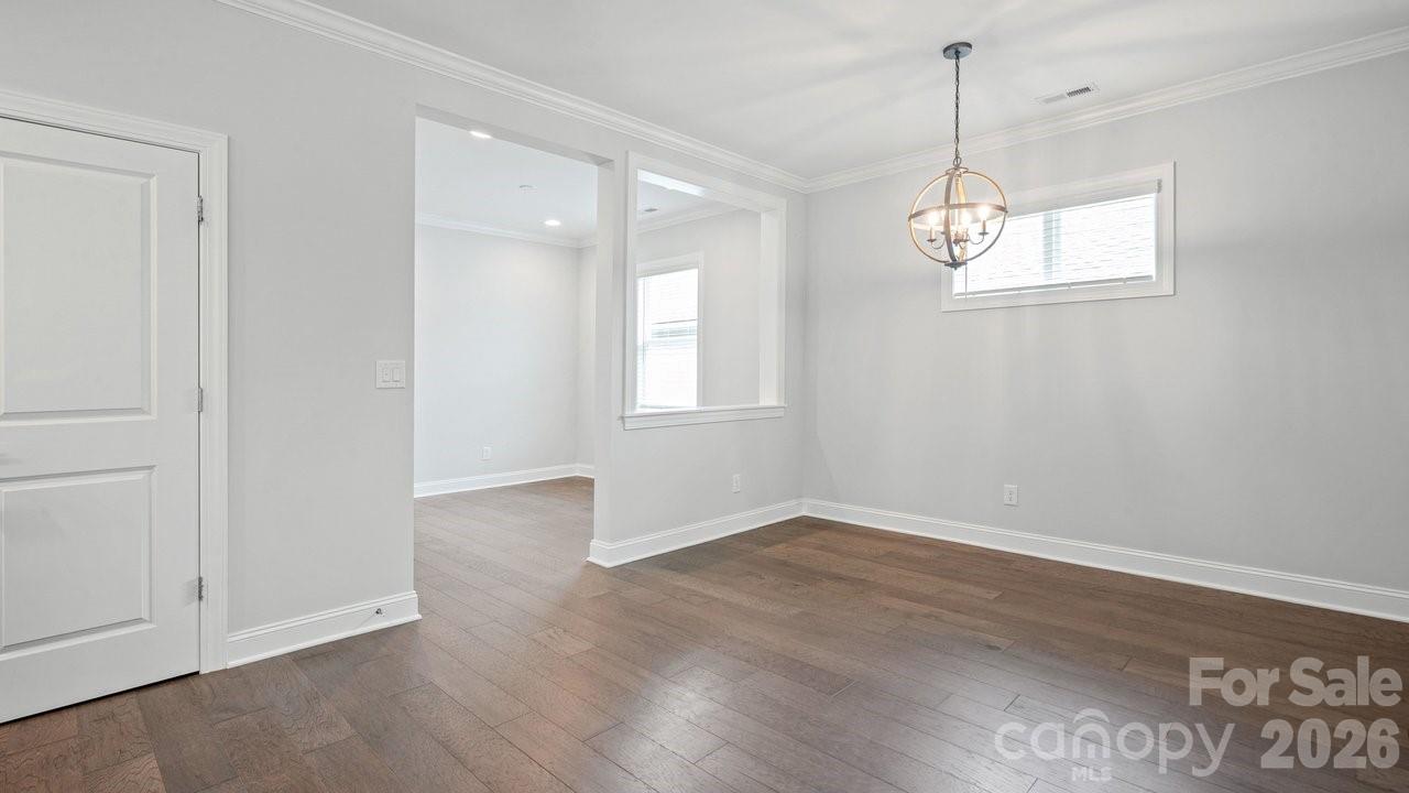 5149 Looking Glass Trail Property Photo 8