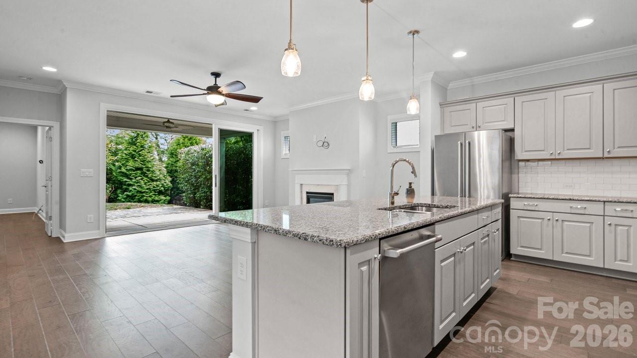 5149 Looking Glass Trail Property Photo 18