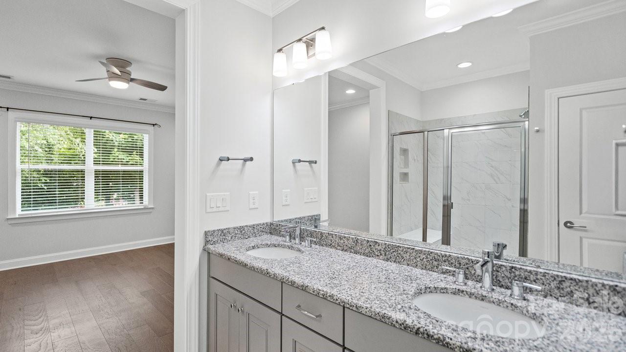 5149 Looking Glass Trail Property Photo 30