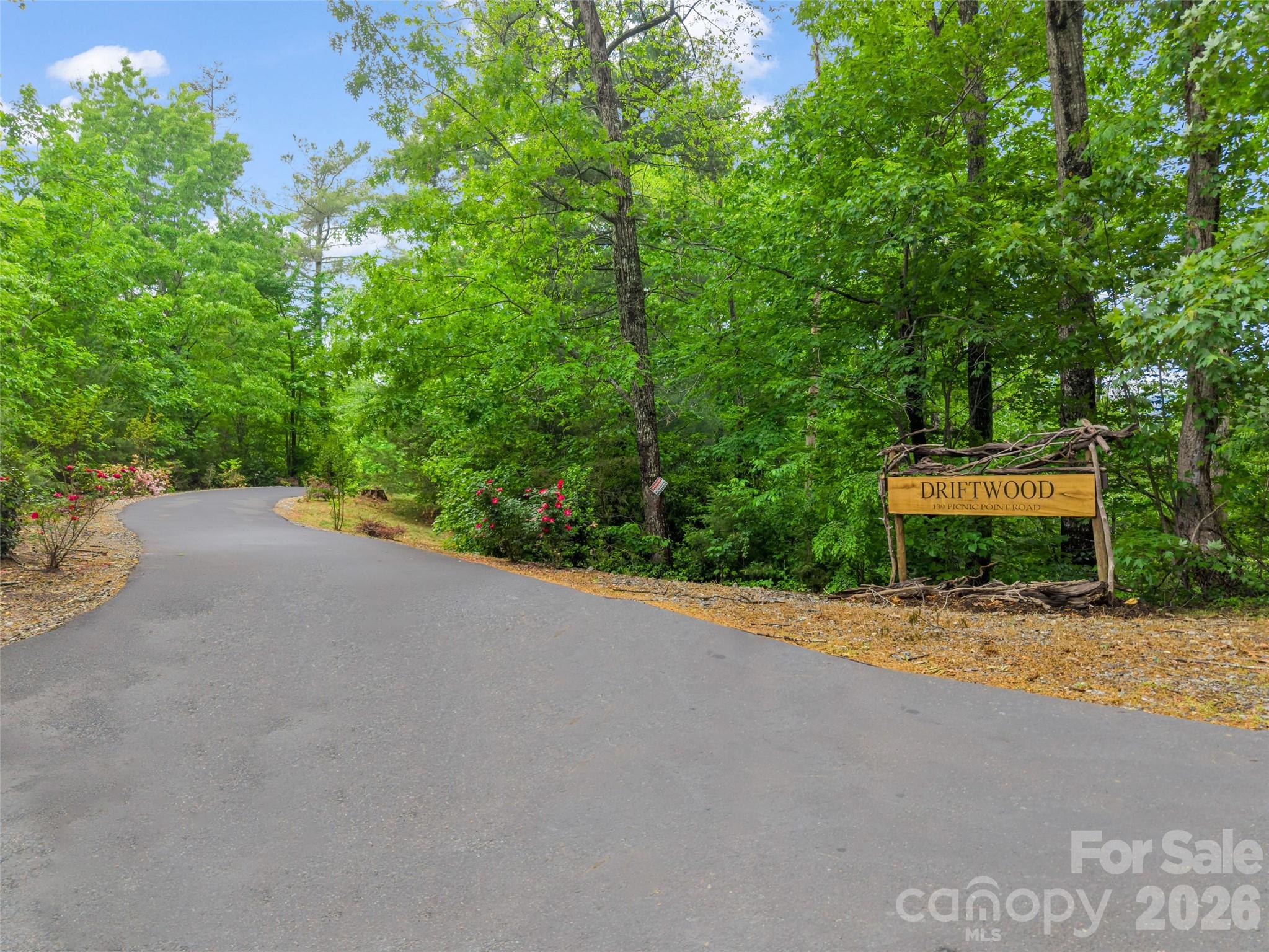 139 Picnic Point Road Property Photo 3