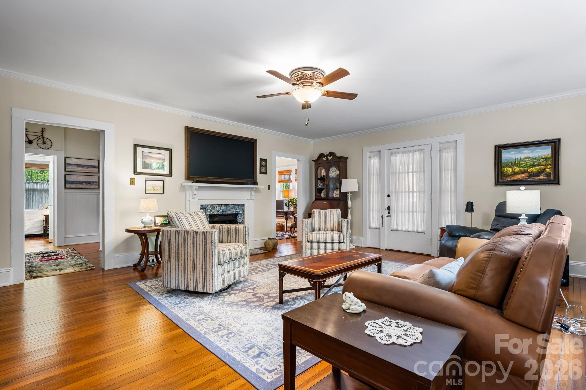 214 Webb Street Property Photo 6