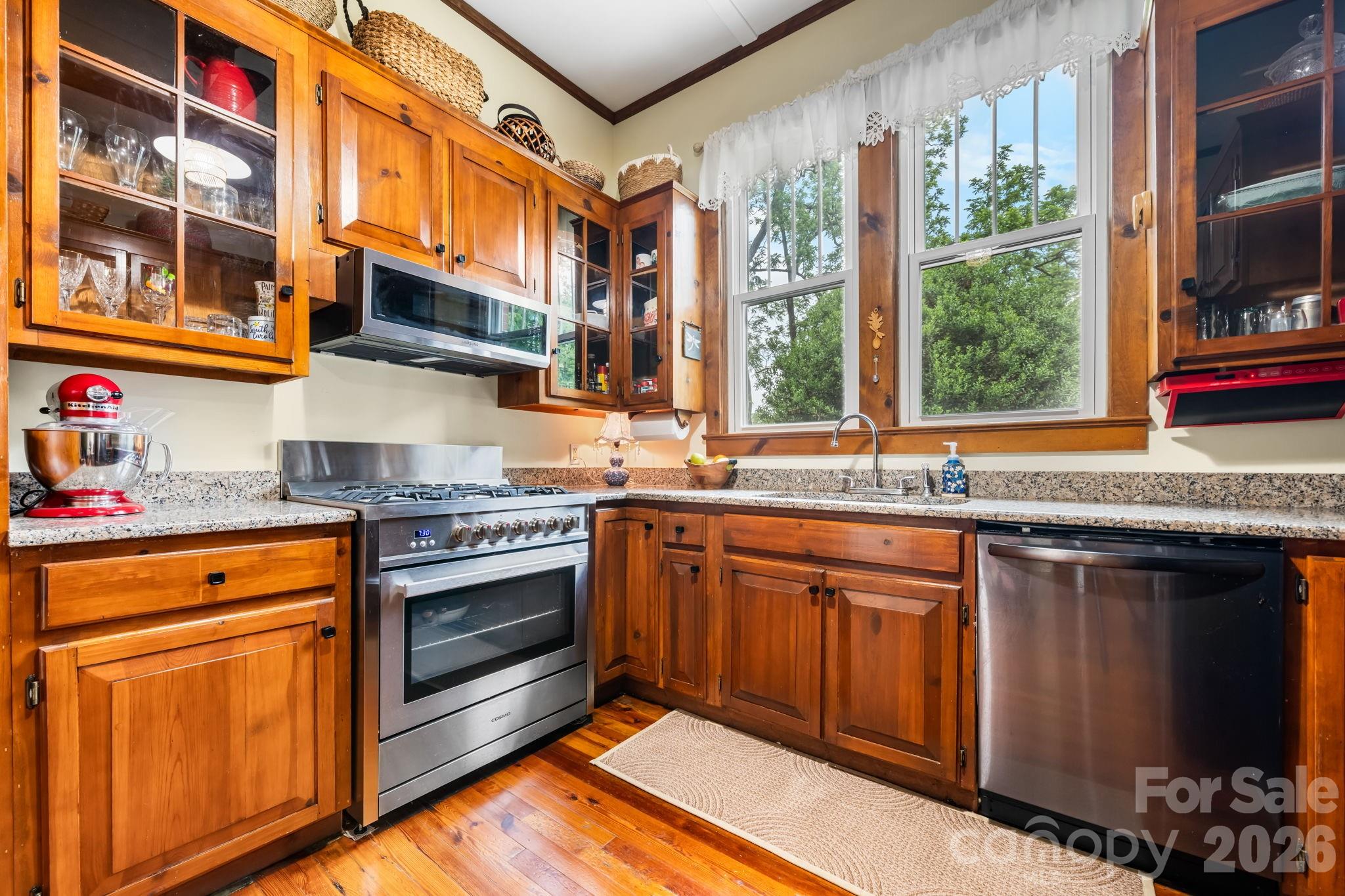 214 Webb Street Property Photo 14