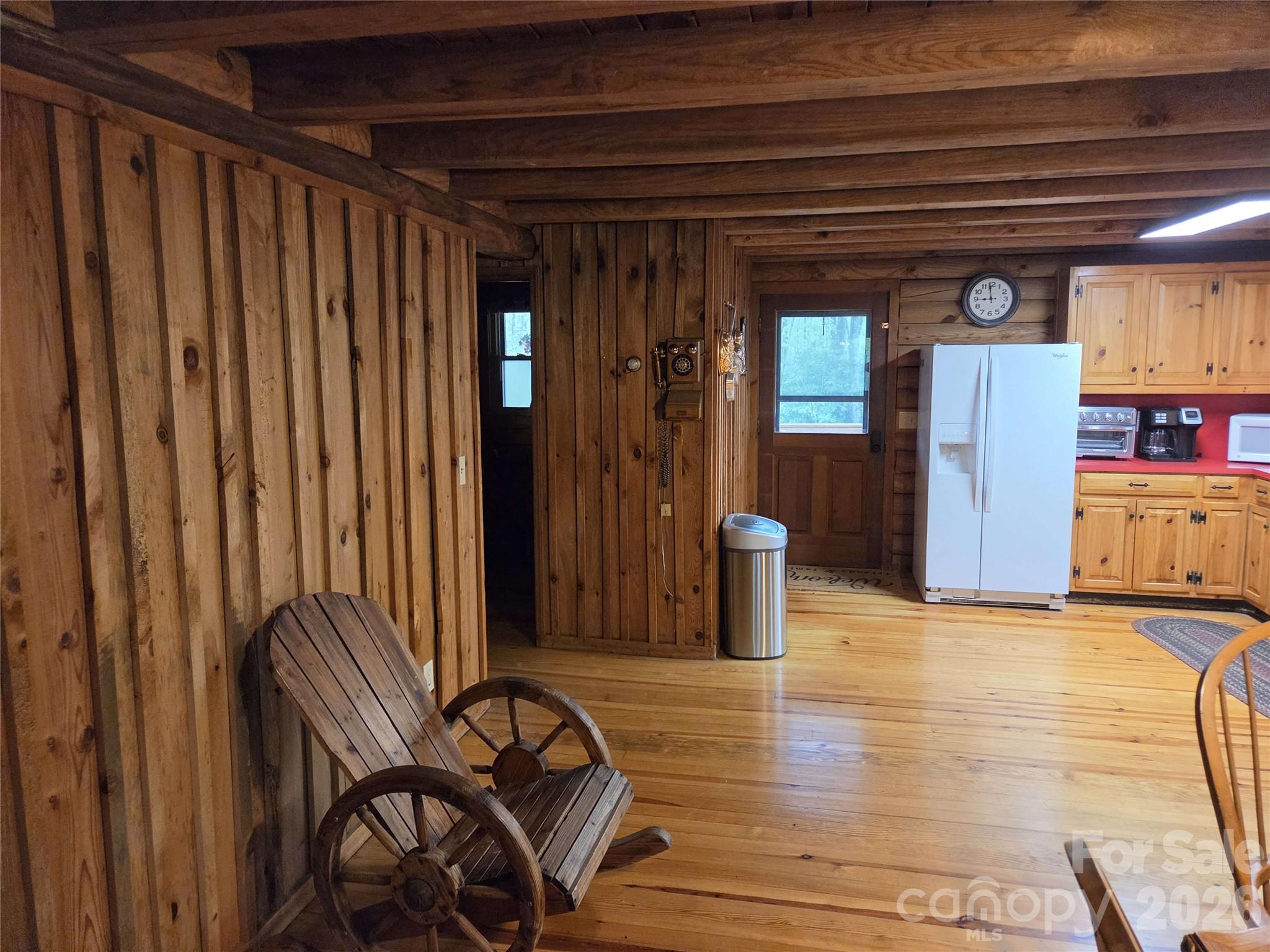 692 Buck Hill Road Property Photo 5