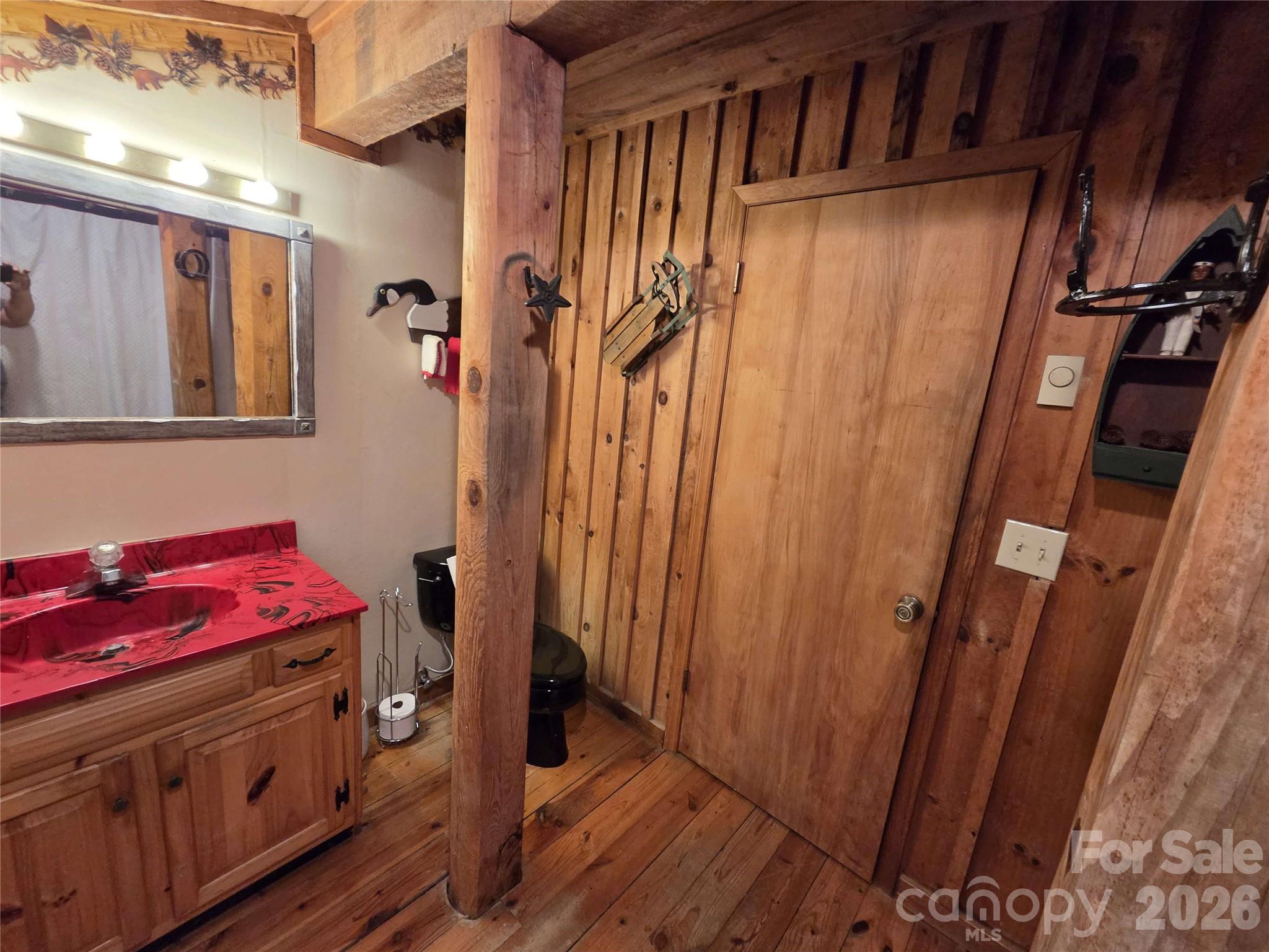 692 Buck Hill Road Property Photo 16