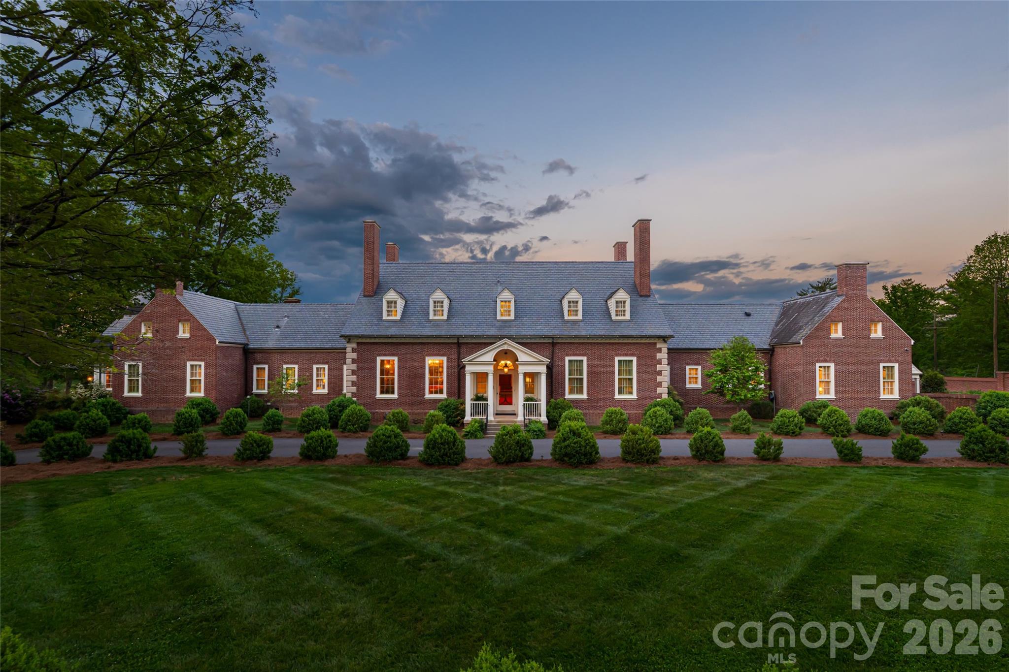 324 Vanderbilt Road Property Photo 6