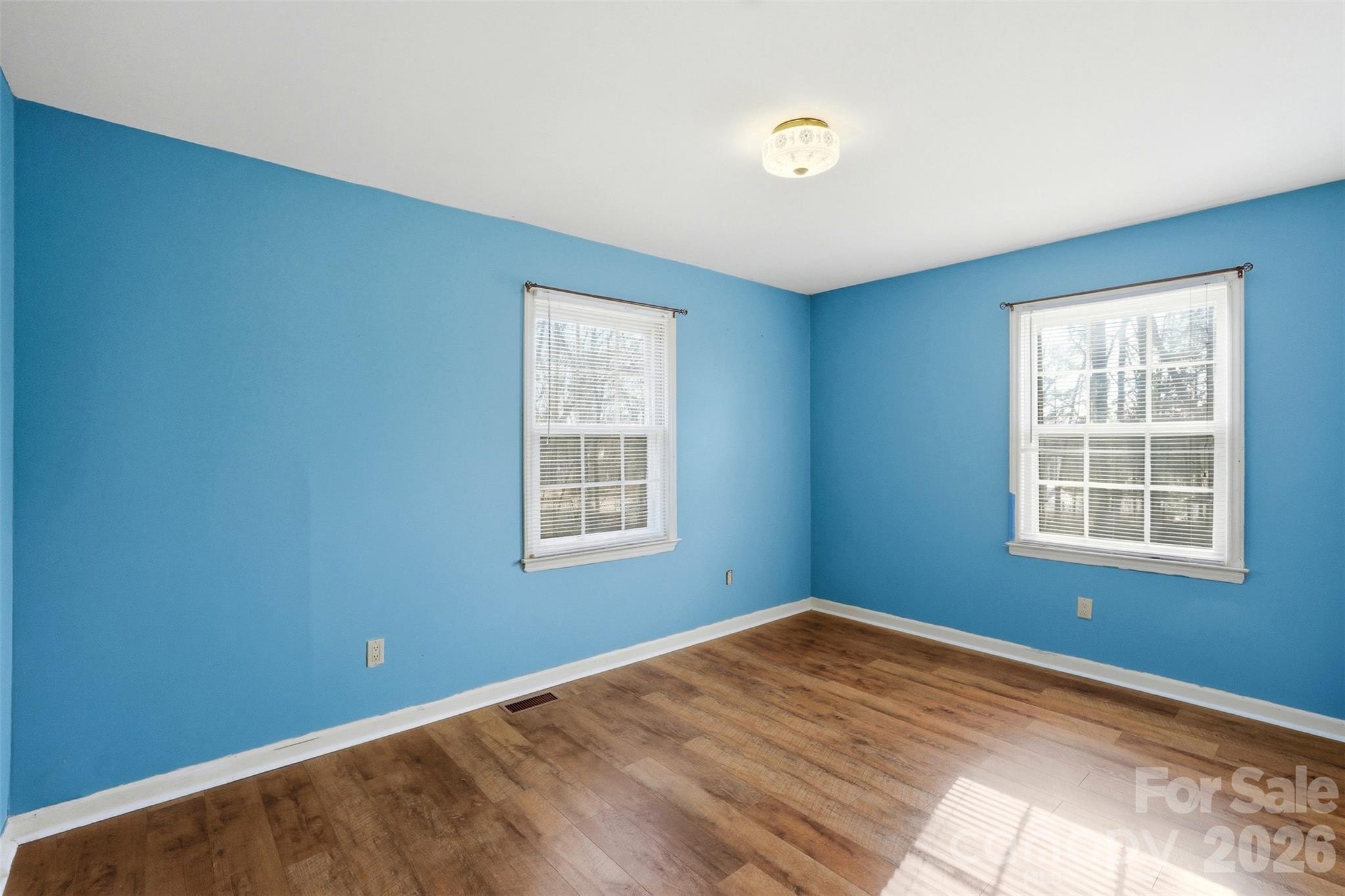 324 Pawley Drive Property Photo 11