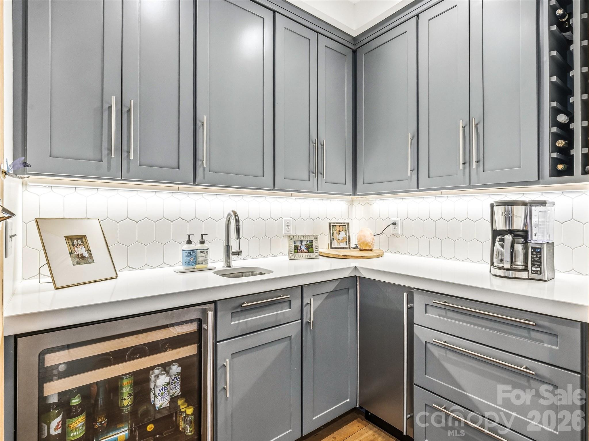 10 Kalimar Heights Property Photo 13
